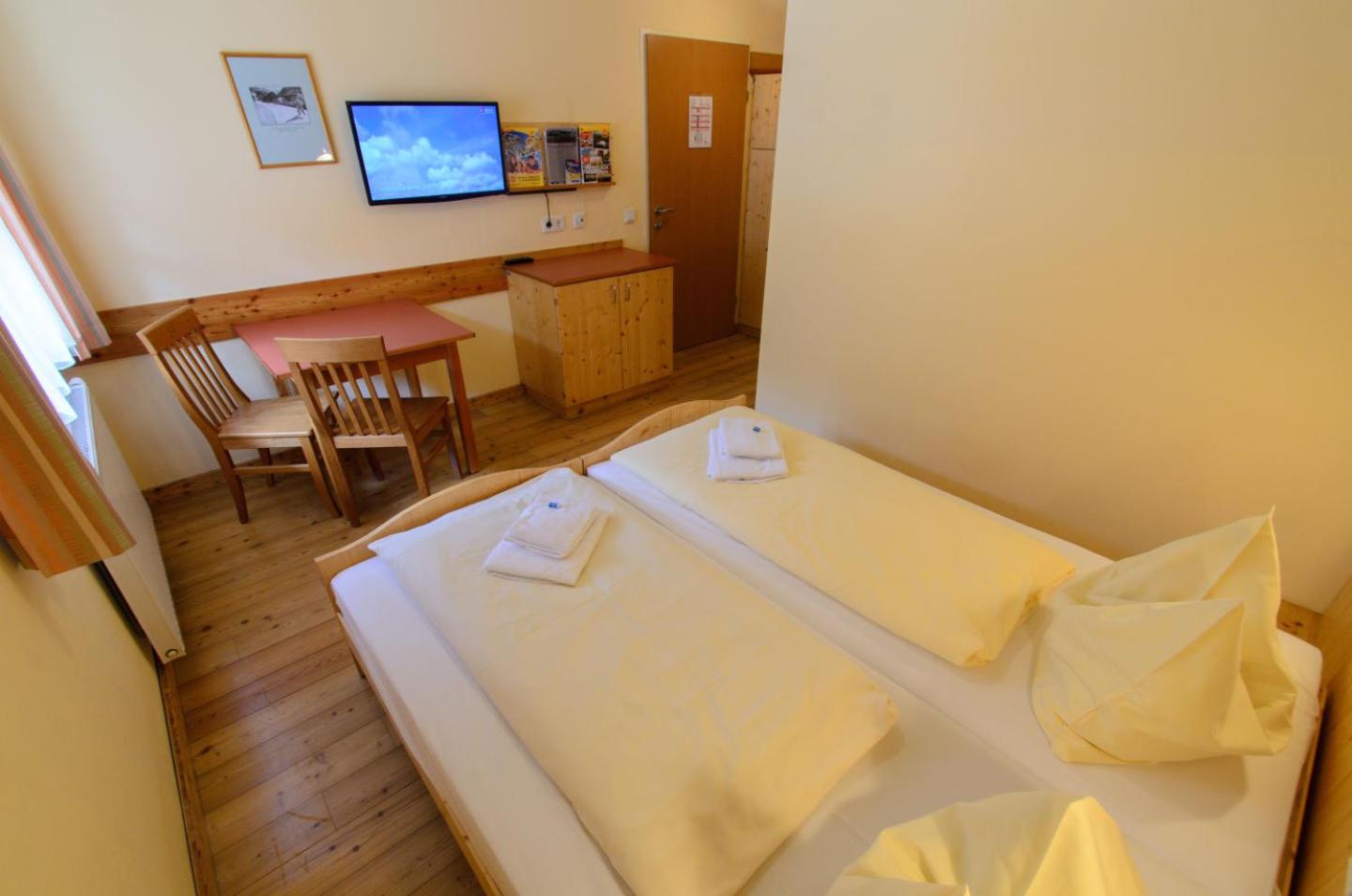 Single Room photo 2