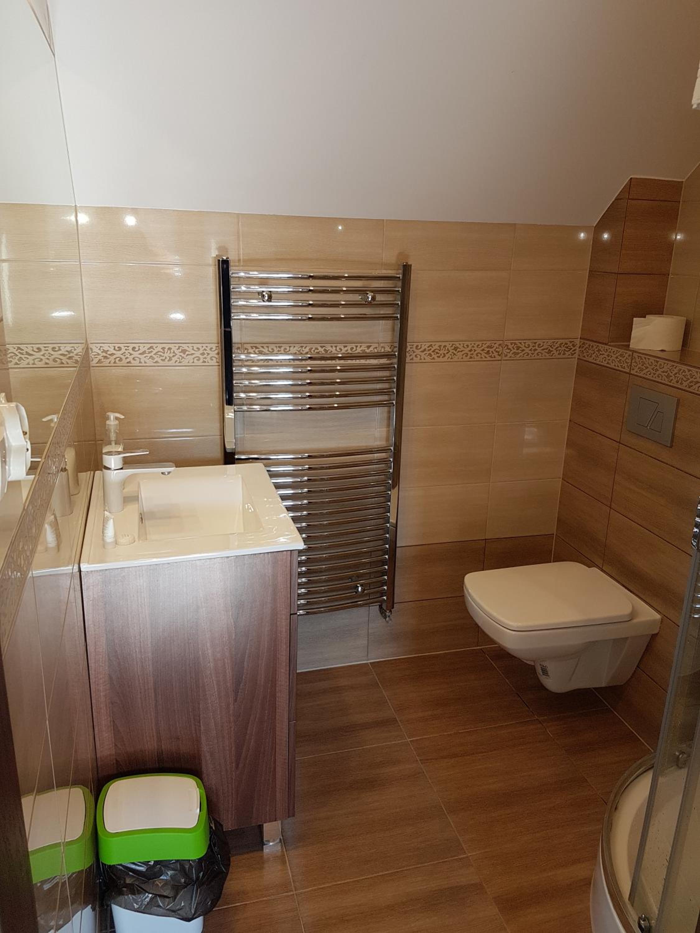 Standard Twin Room with Mountain View - Photo 7