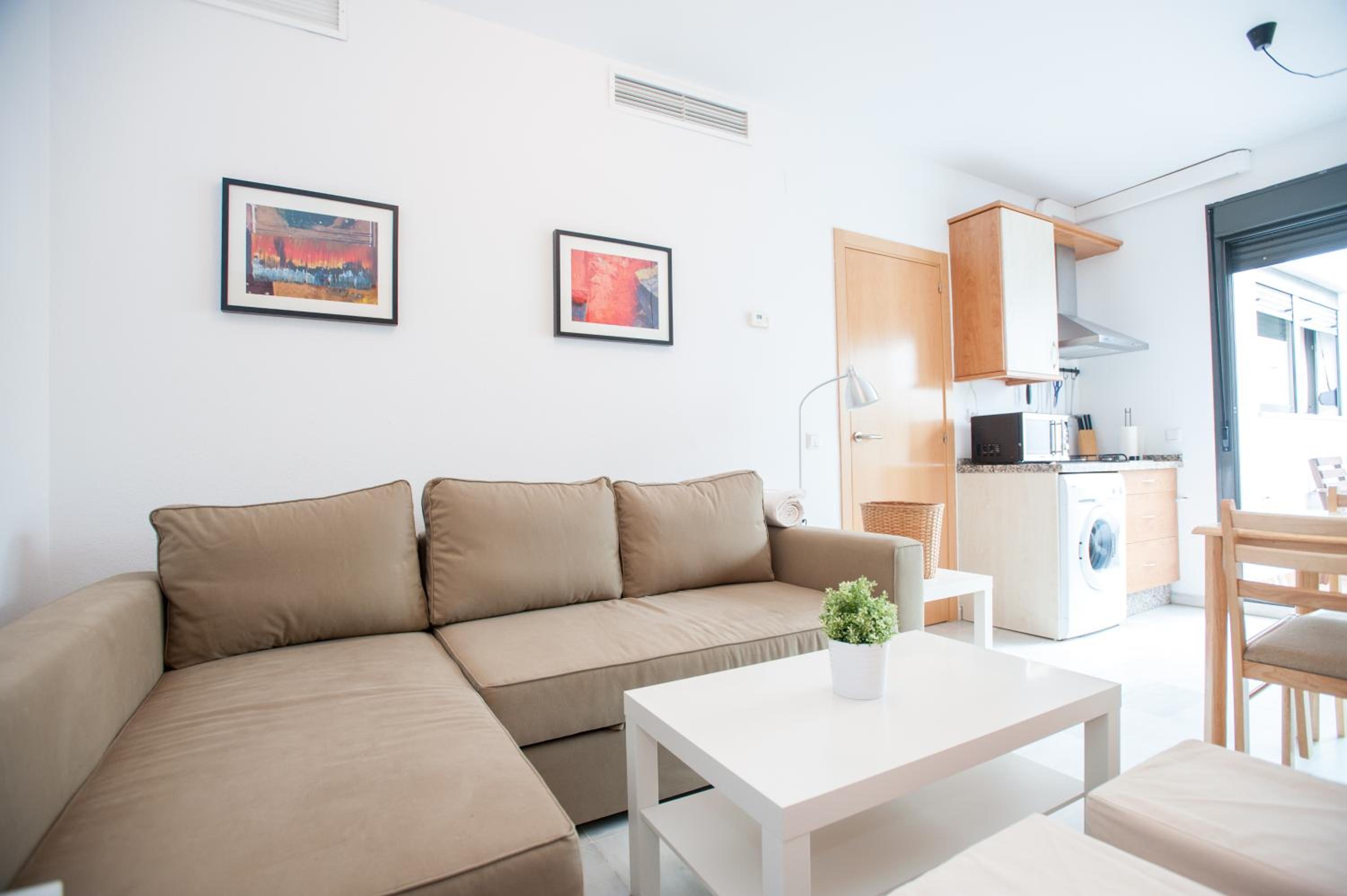Apartamento con patio privado