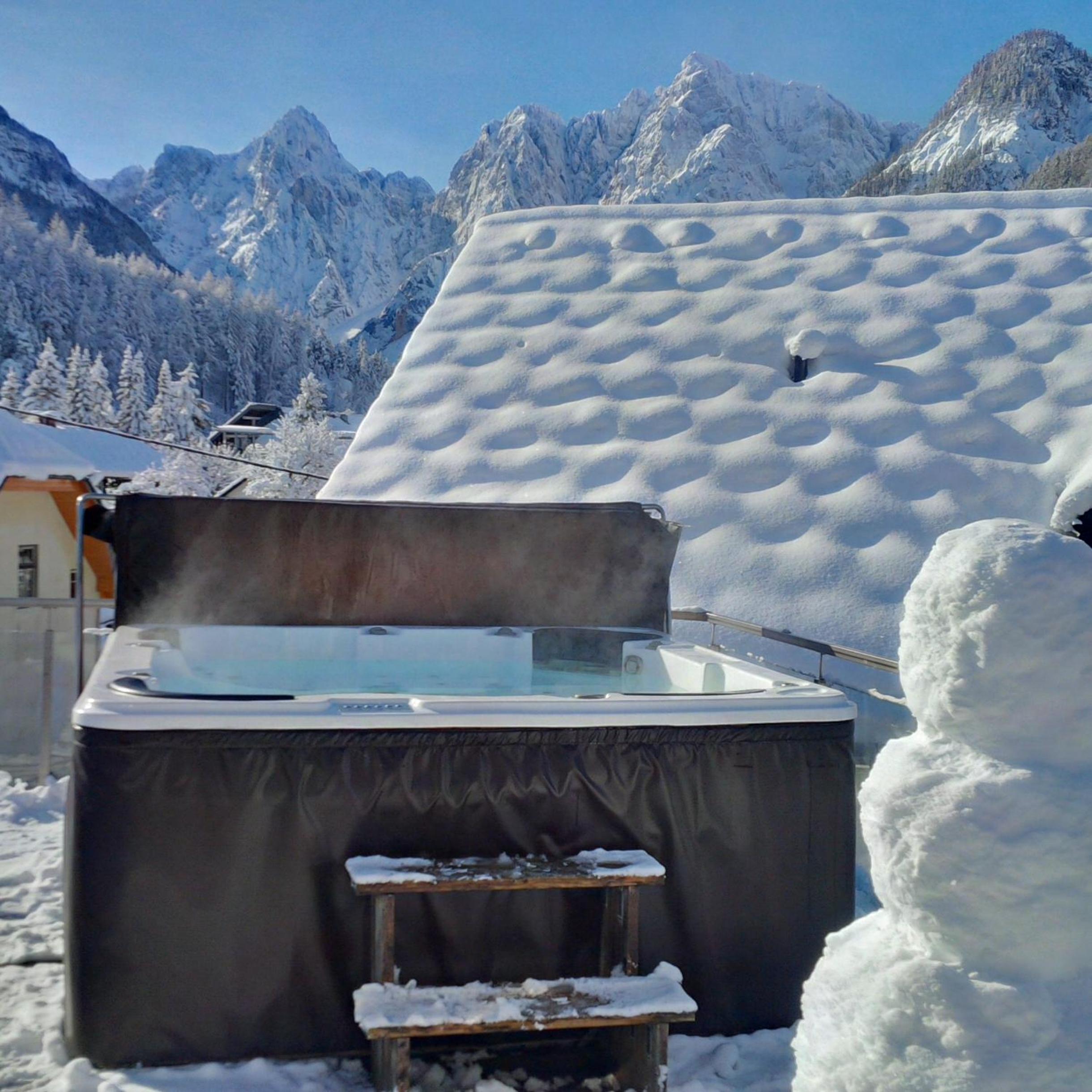 Luxury Apartment with Sauna and Jacuzzi  photo 2