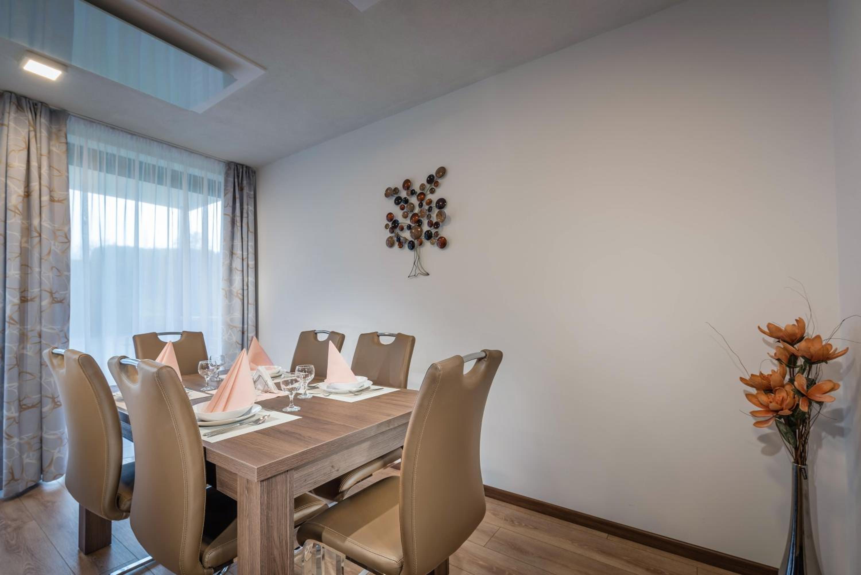 Apartment - Photo 12