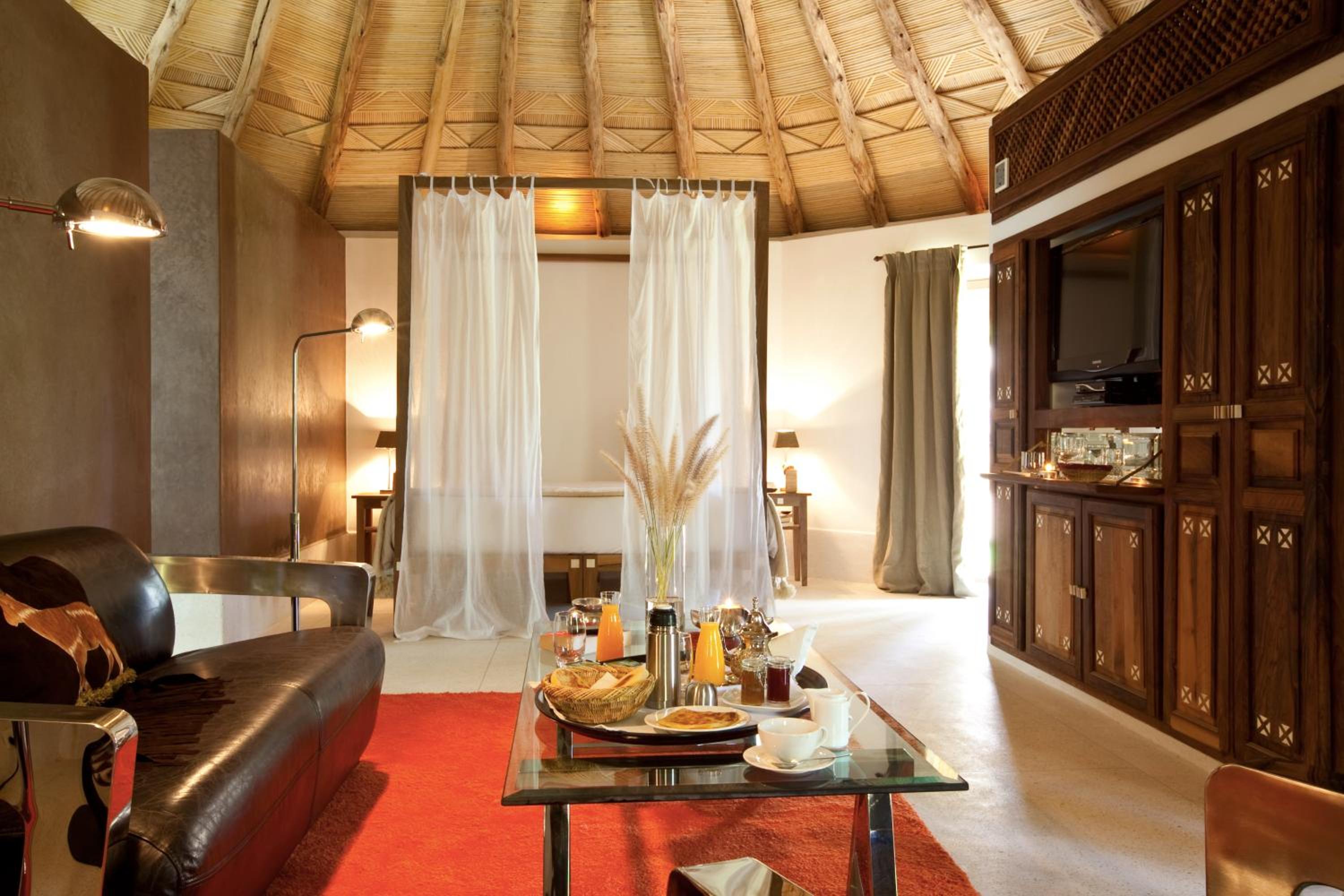 Deluxe Suite - Photo 1