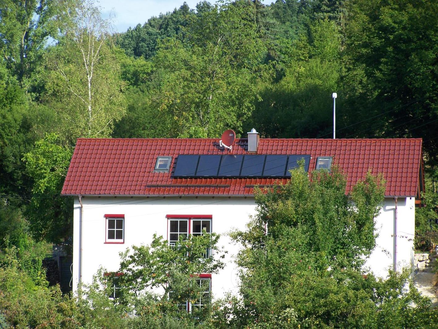 Apartment with Terrace photo 3