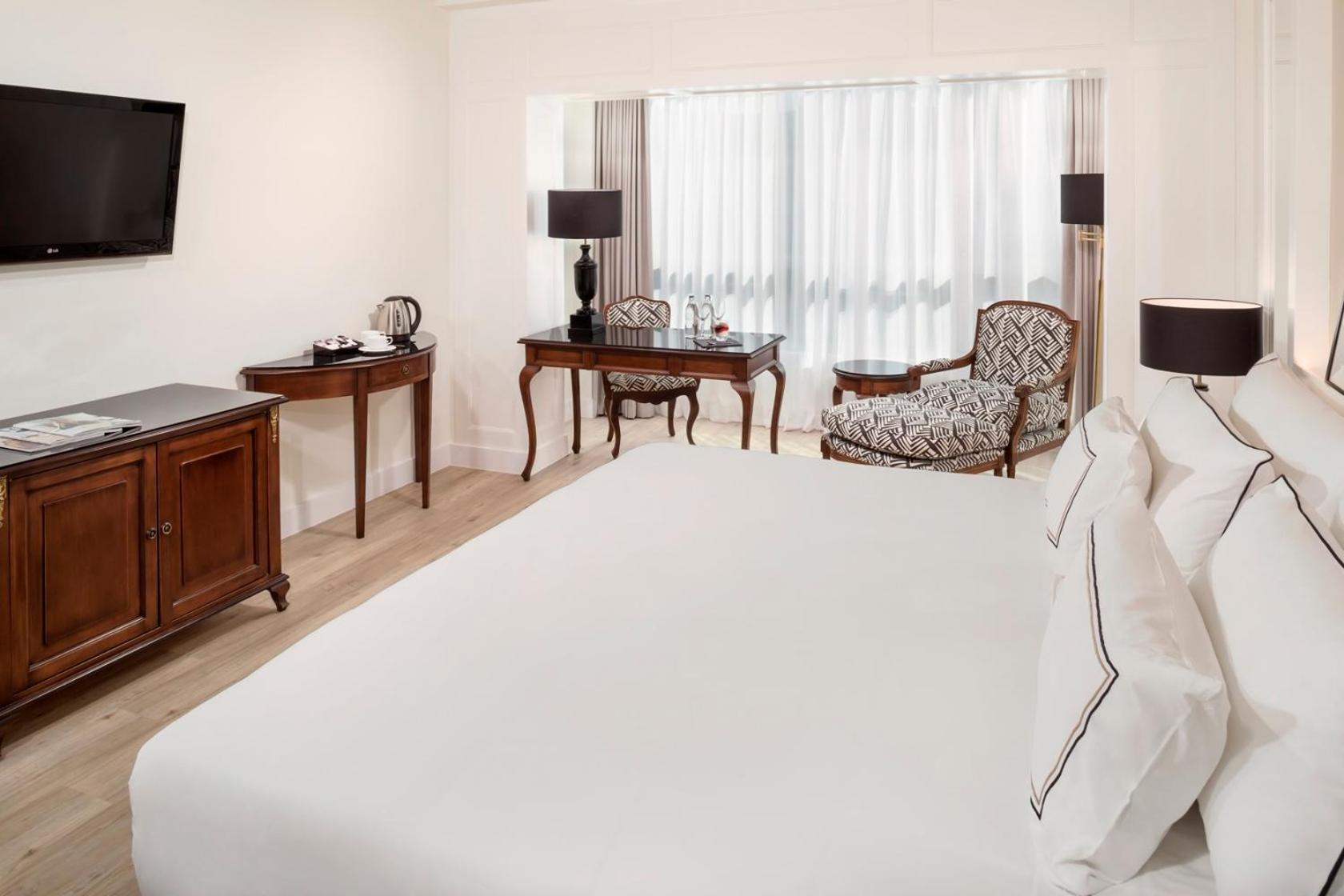 Premium Room