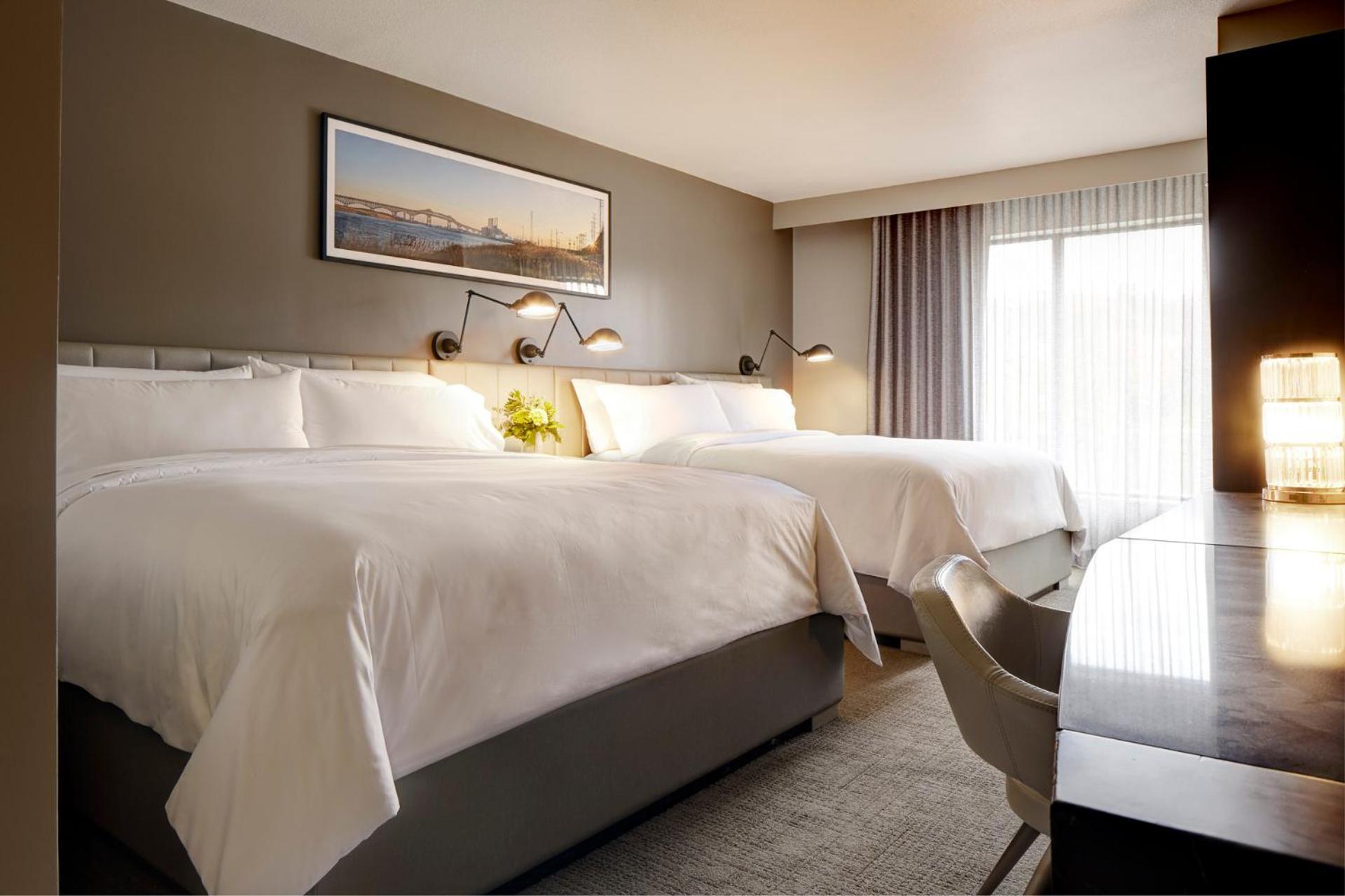 Double King Mobility-Accessible Guest Room With Tub photo 1