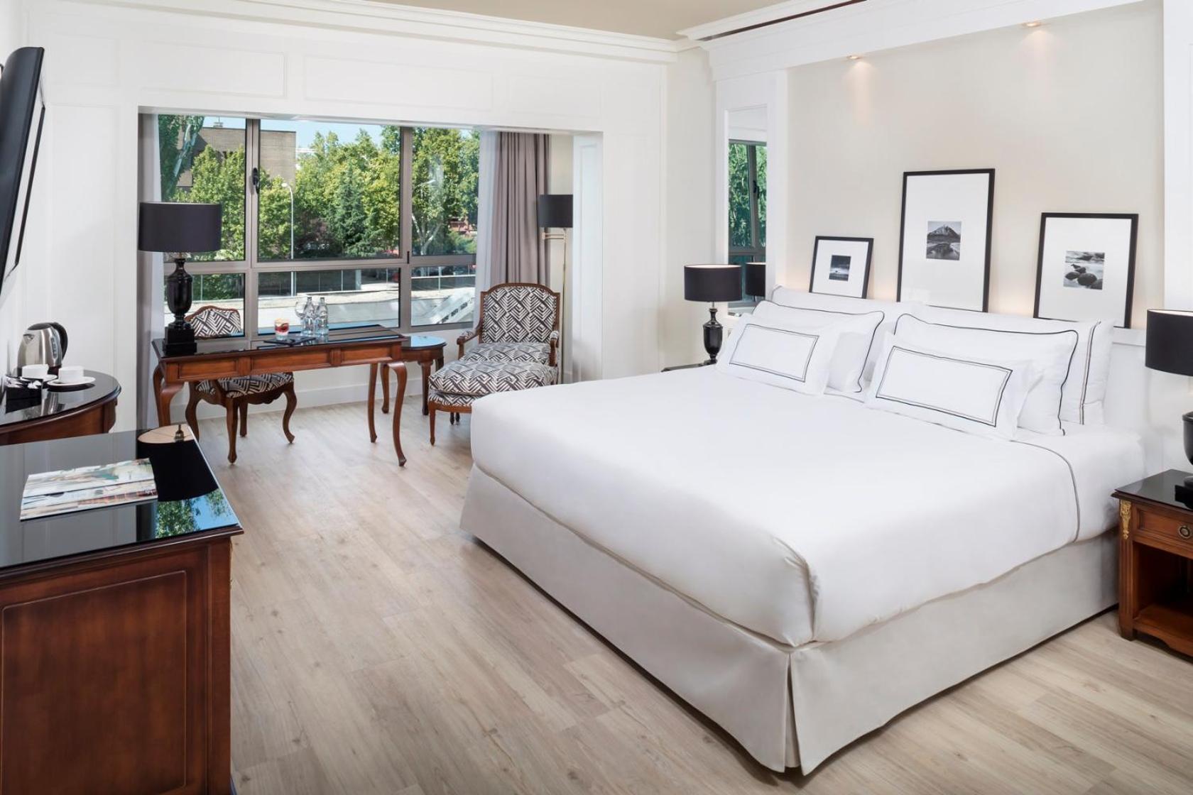 Premium Double Room With Pool View