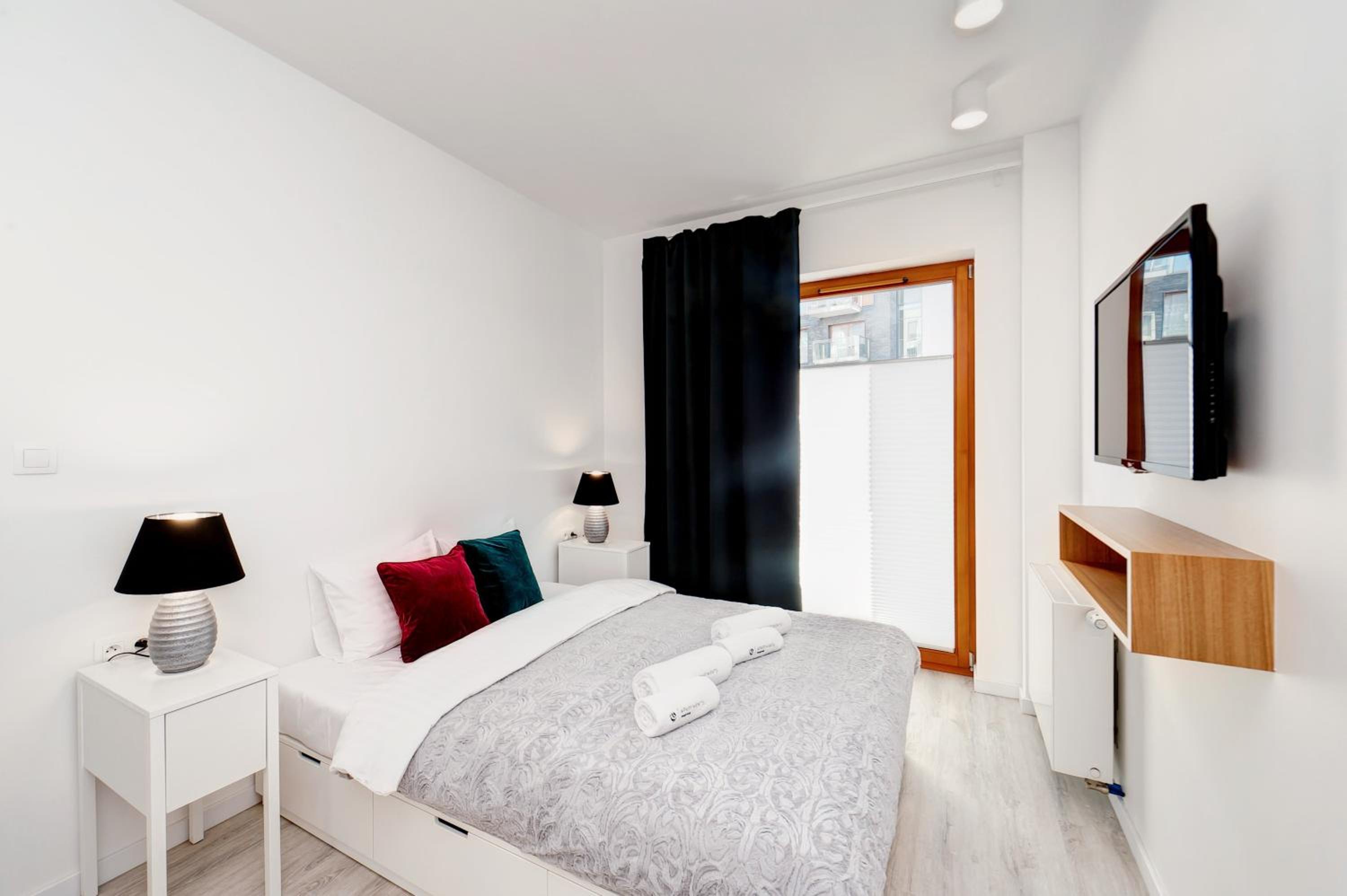 One-Bedroom Apartment - 176A photo 1