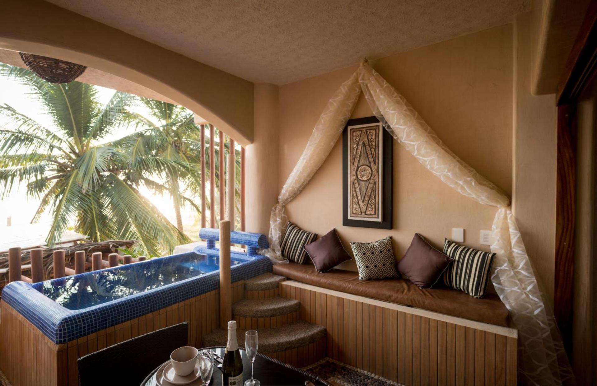 Deluxe Suite - Photo 26
