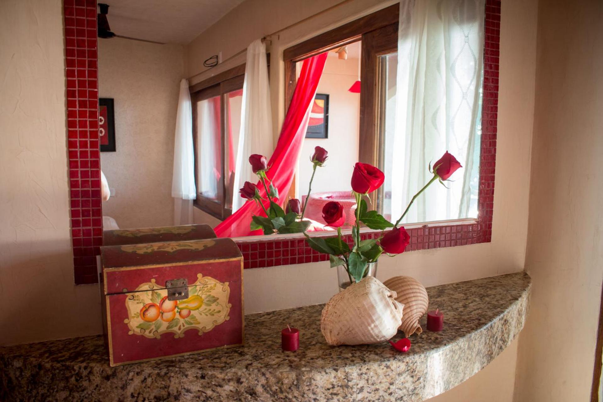 Deluxe Suite - Photo 2