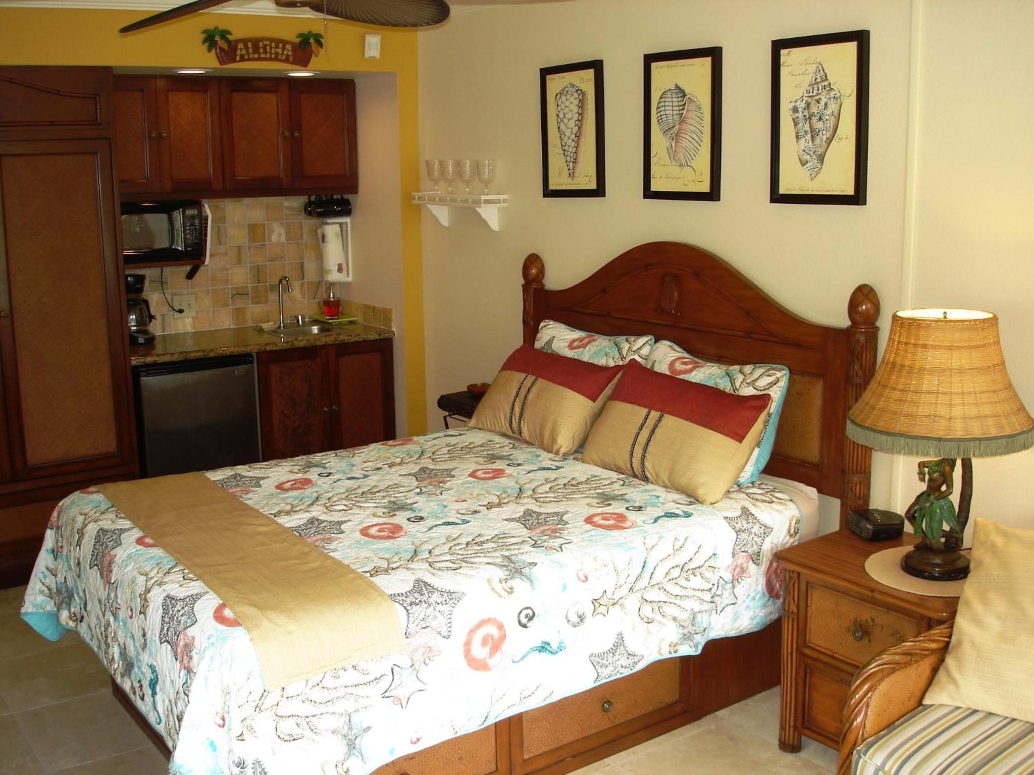 Studio Apartment with Sea View photo 1