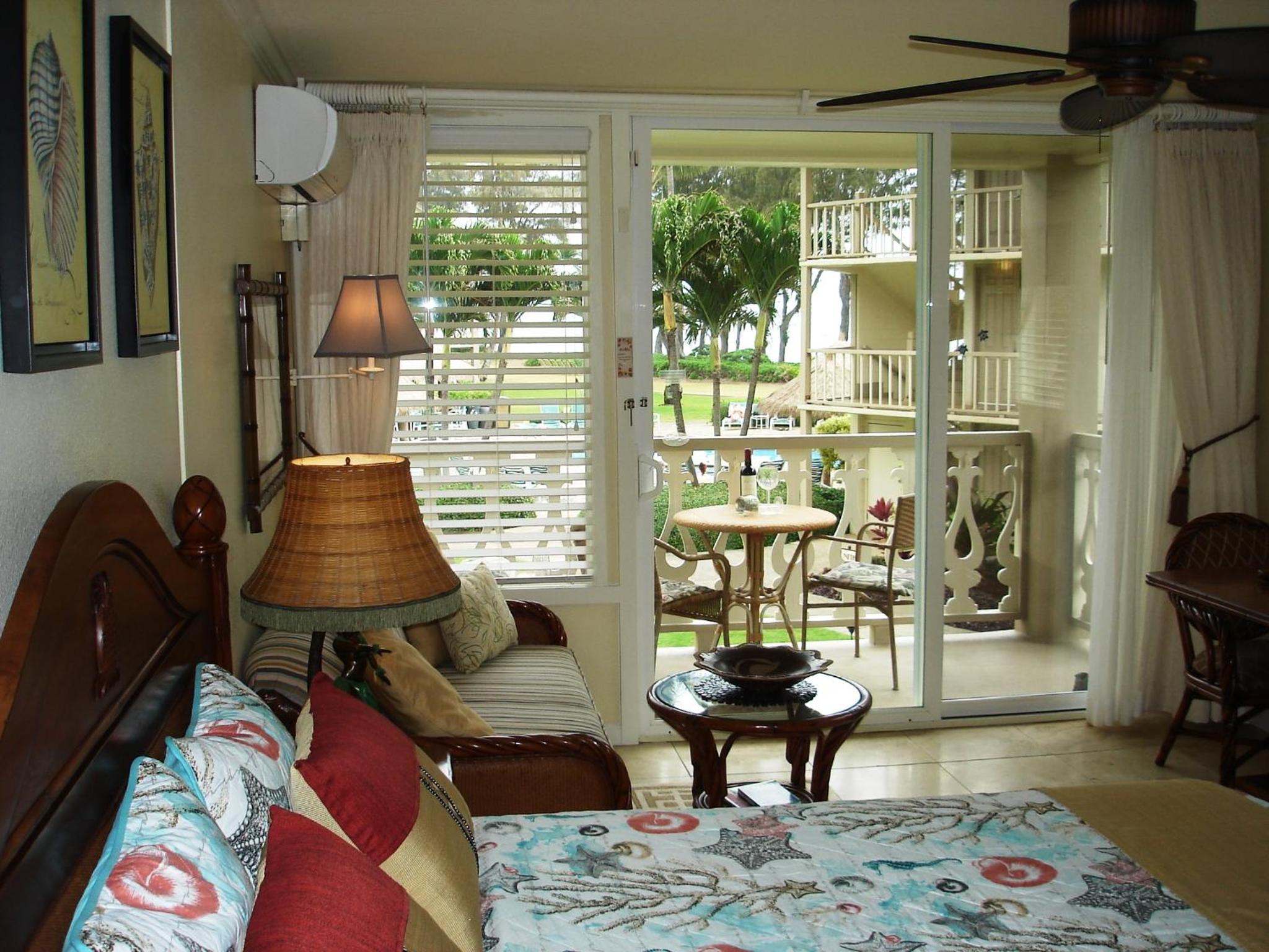 Studio Apartment with Sea View photo 3