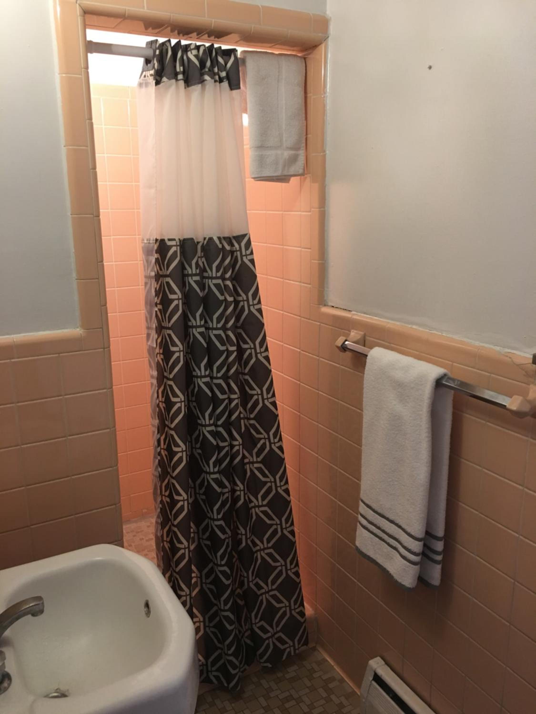 Double or Twin Room with Shower photo 3