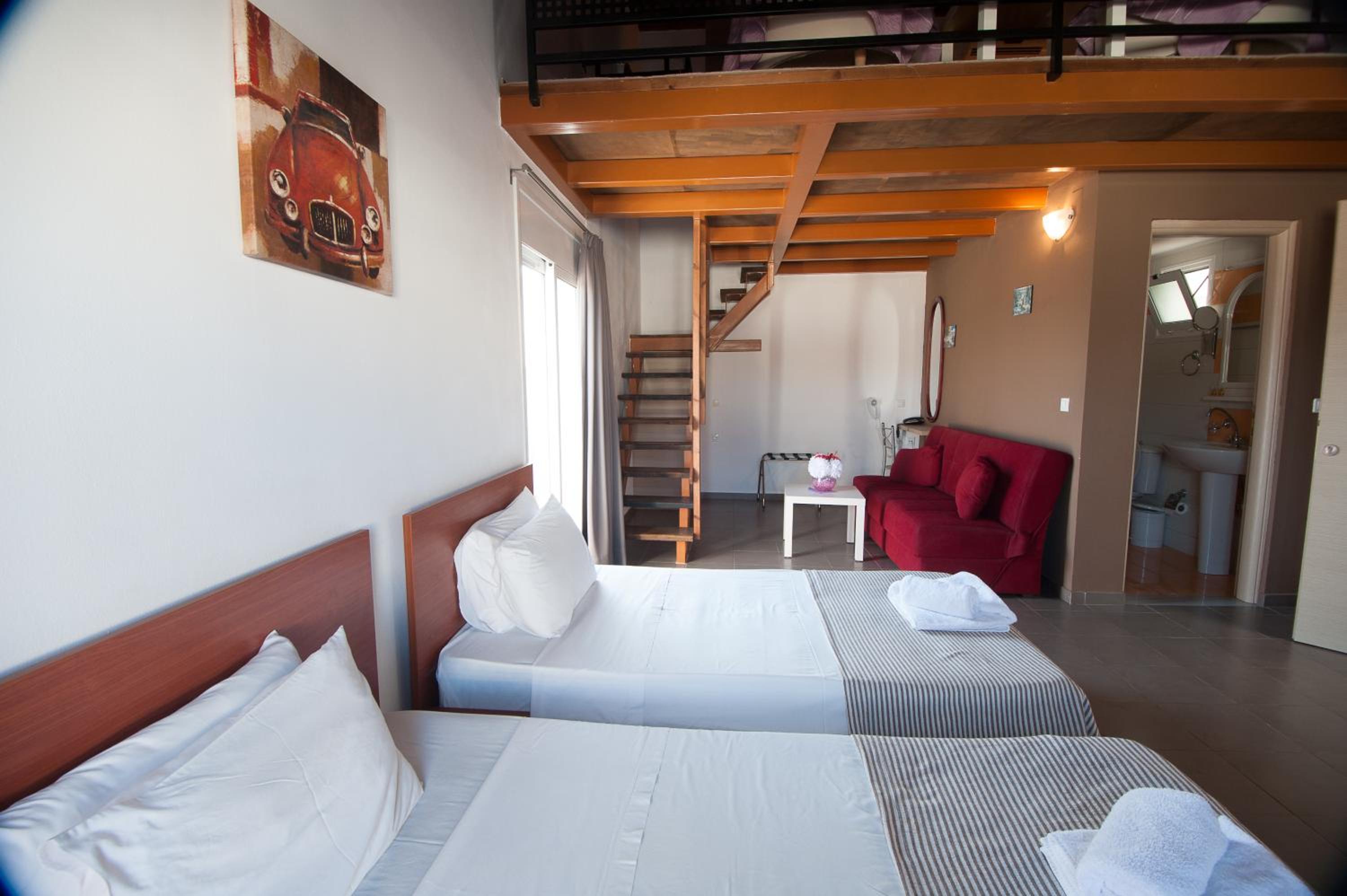 Maisonette photo 2