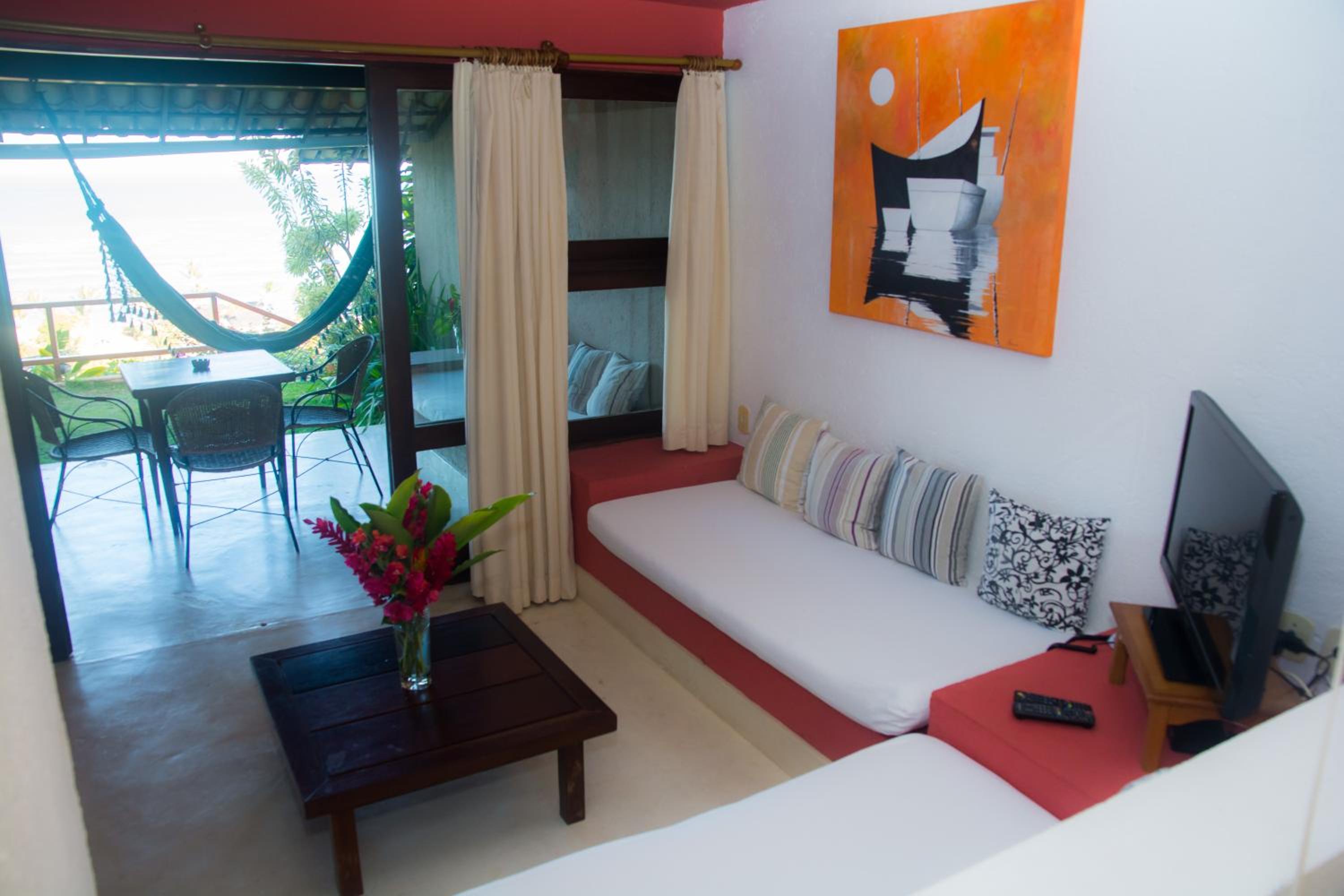 Two-Bedroom Apartment with Balcony and Sea View thumbnail 5