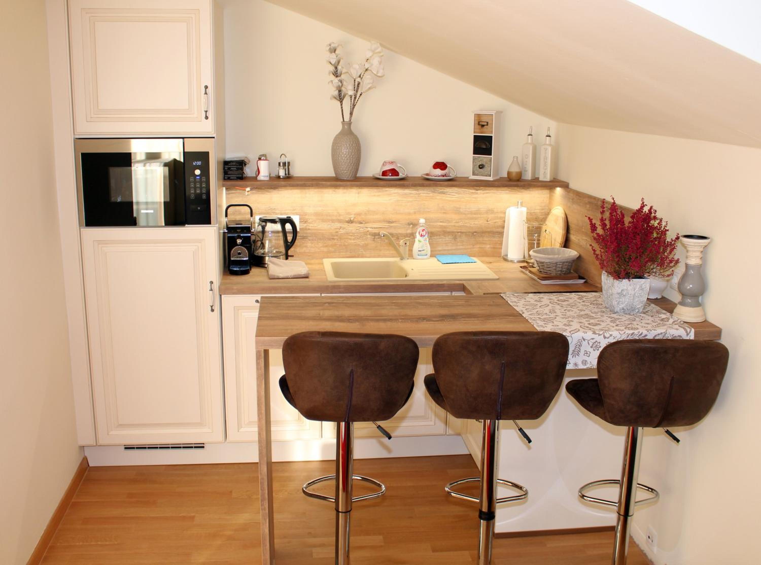 Apartment with Balcony (2-4 Adults) photo 2