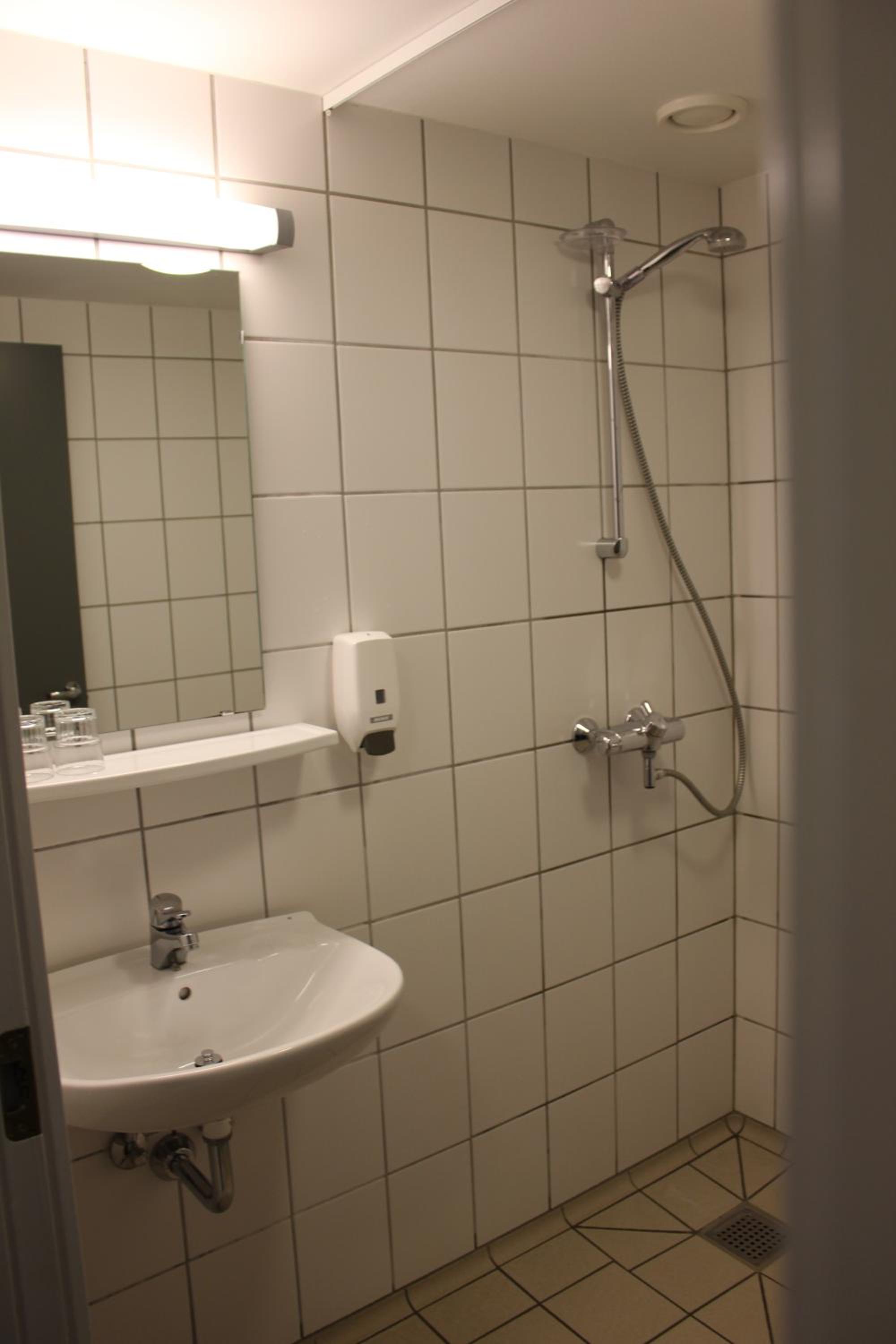 Standard Triple Room photo 3