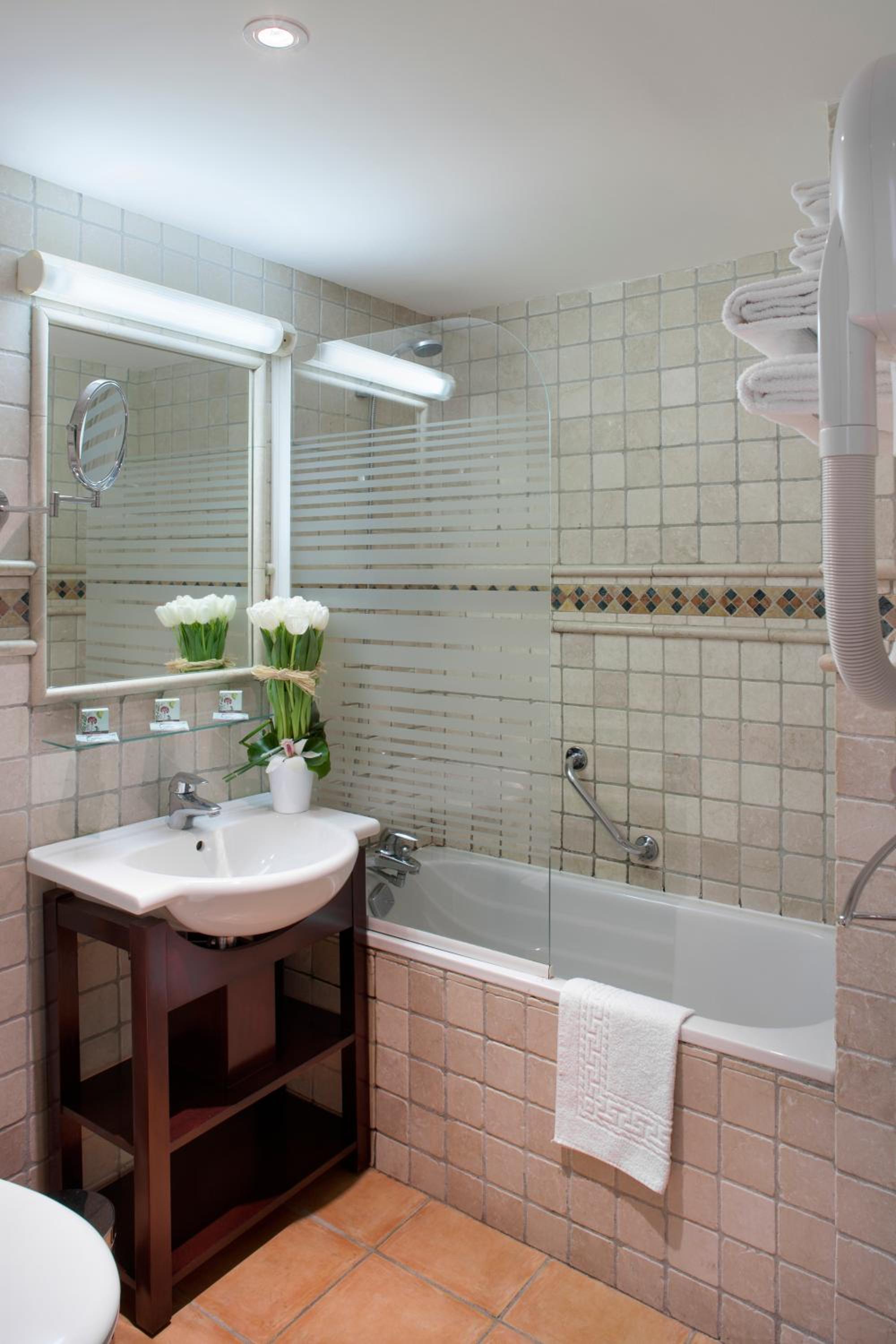 Superior Double Room - Photo 4