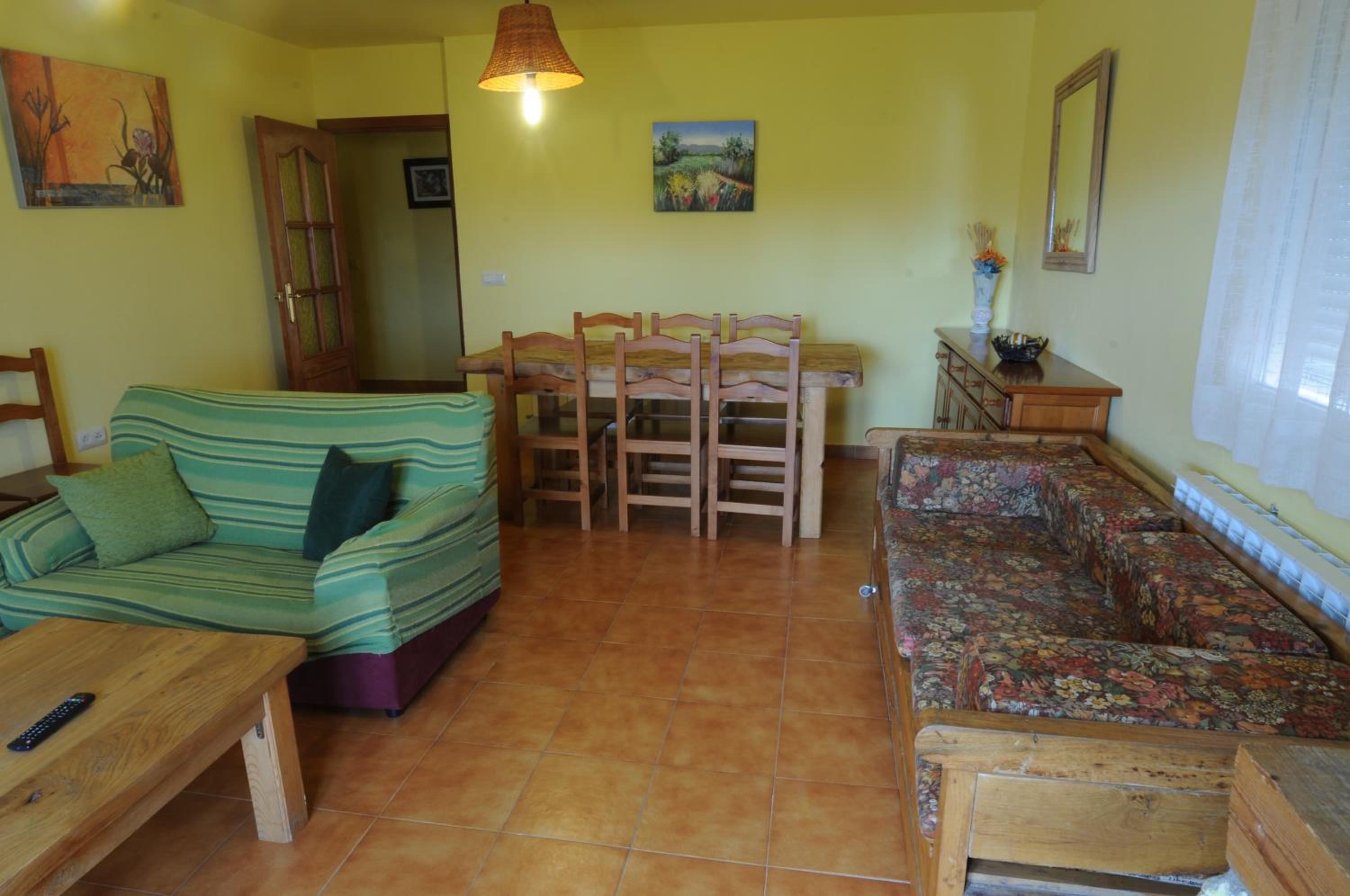Four-Bedroom House - Photo 14