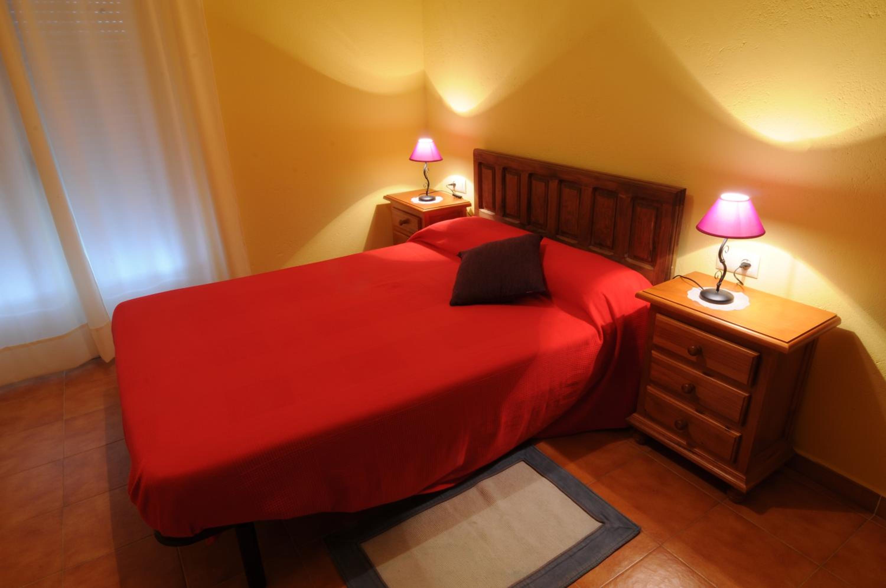 Four-Bedroom House - Photo 10