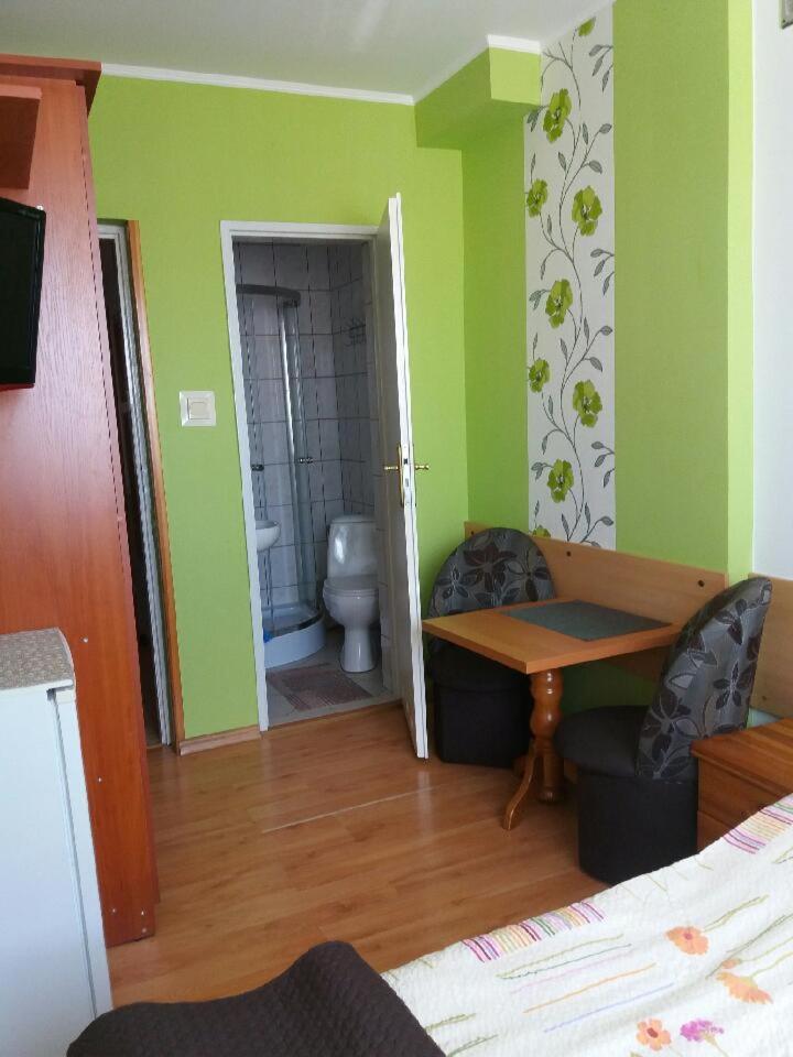 Double or Twin Room photo 1