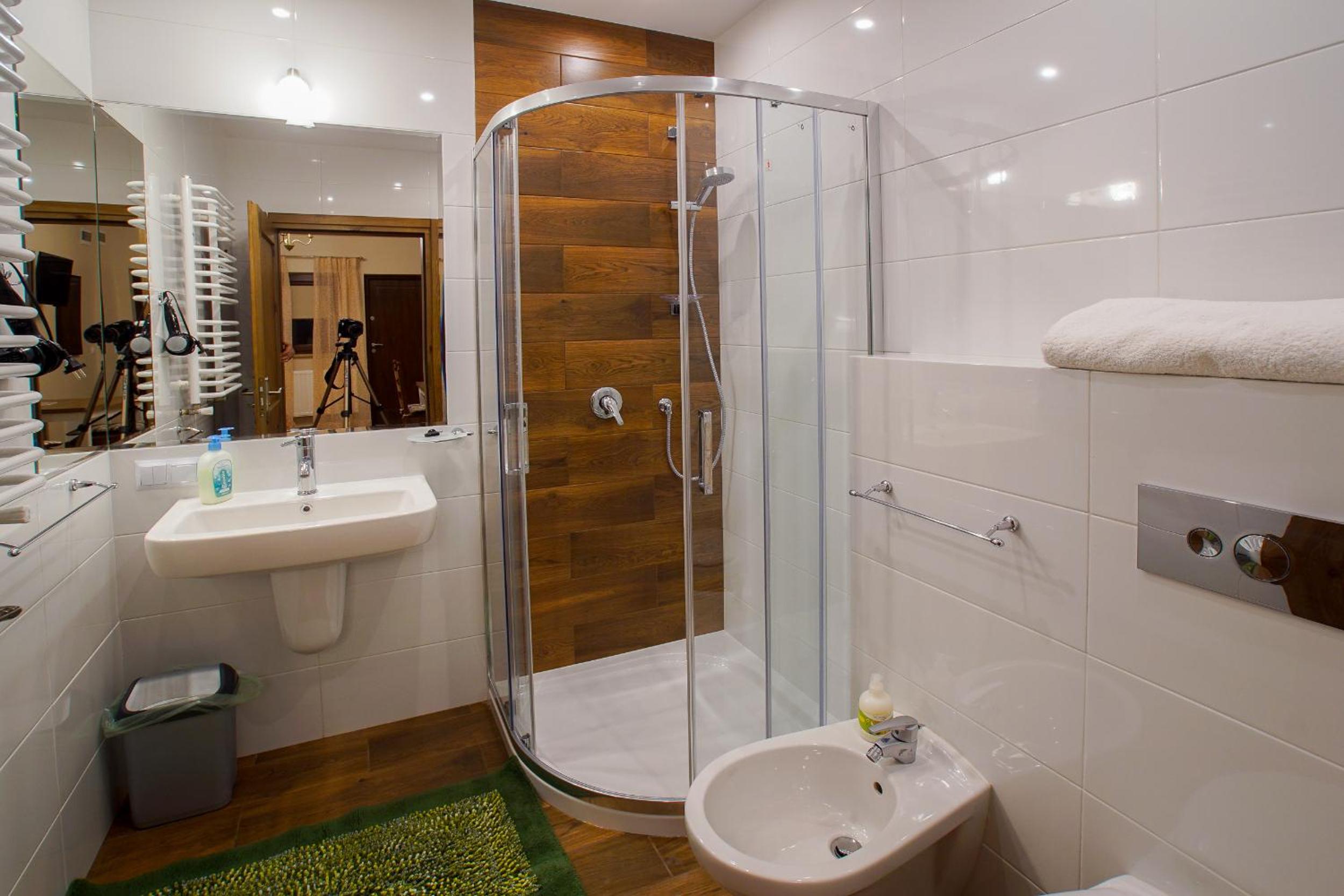 Quadruple Room with Private Bathroom photo 3