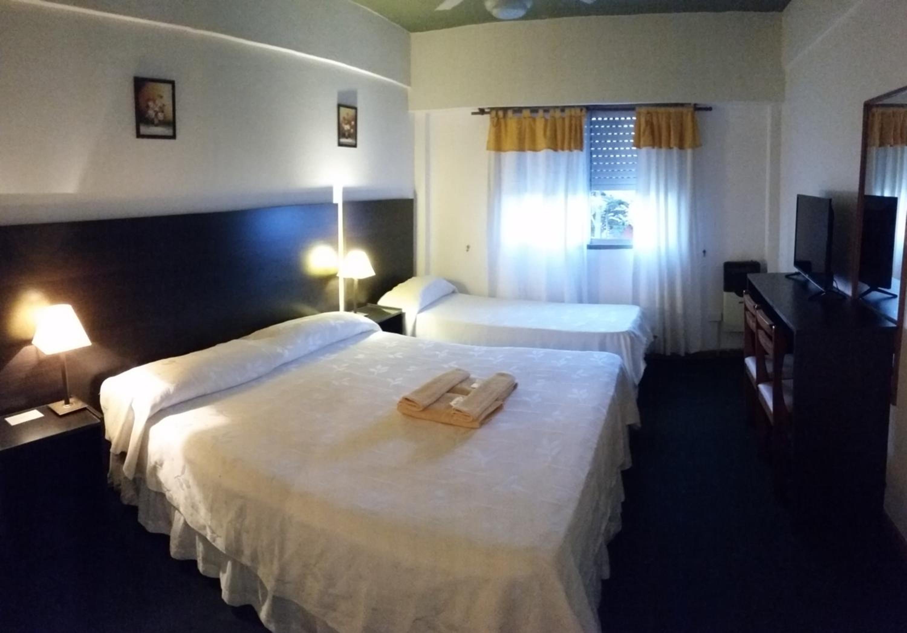 Standard Double or Twin Room photo 2