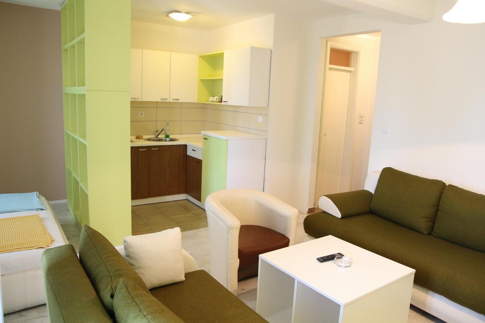 Apartment with Terrace photo 3