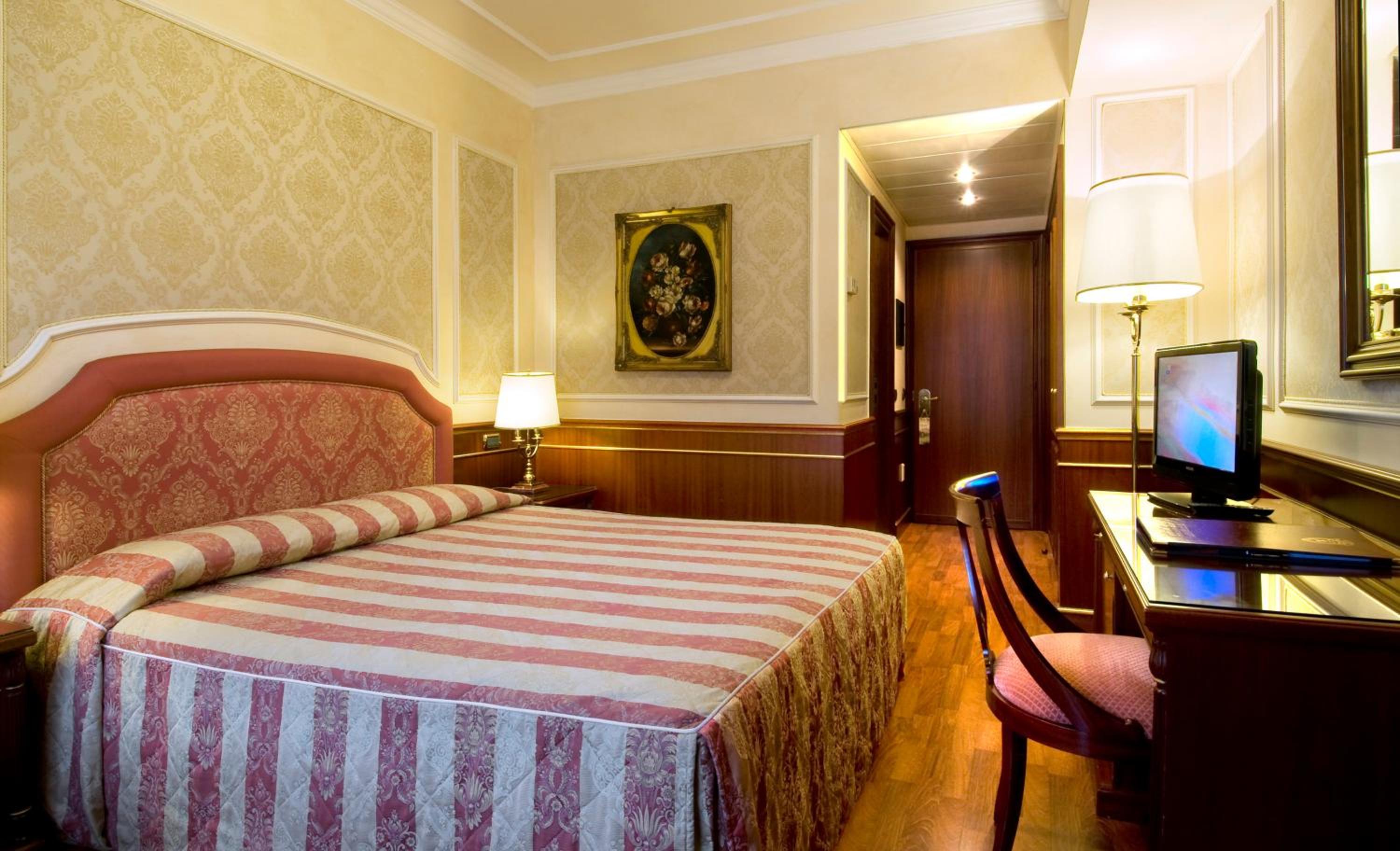 Deluxe Double or Twin Room - Mountain Side - Photo 5