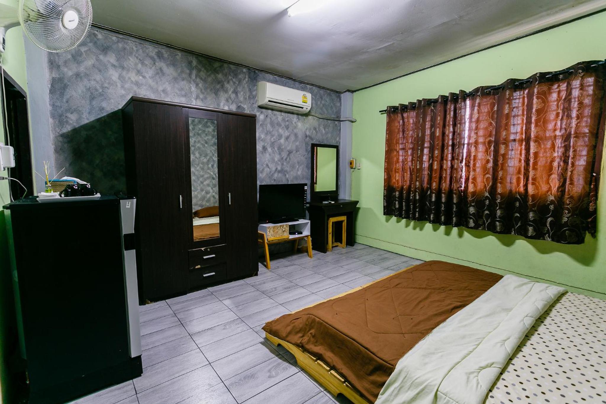 Small Double Room photo 3