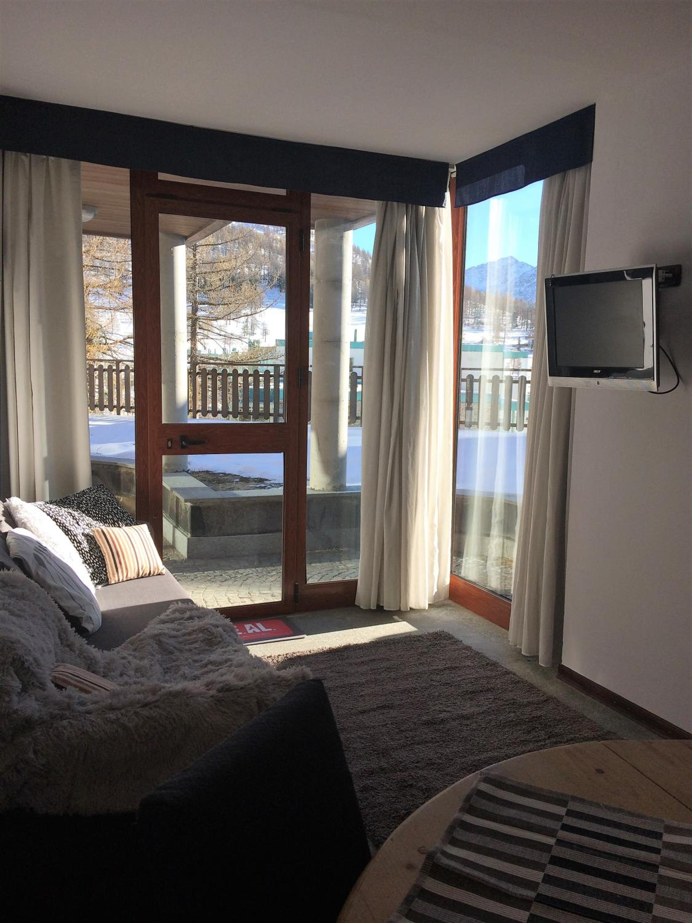 Superior Apartment photo 3