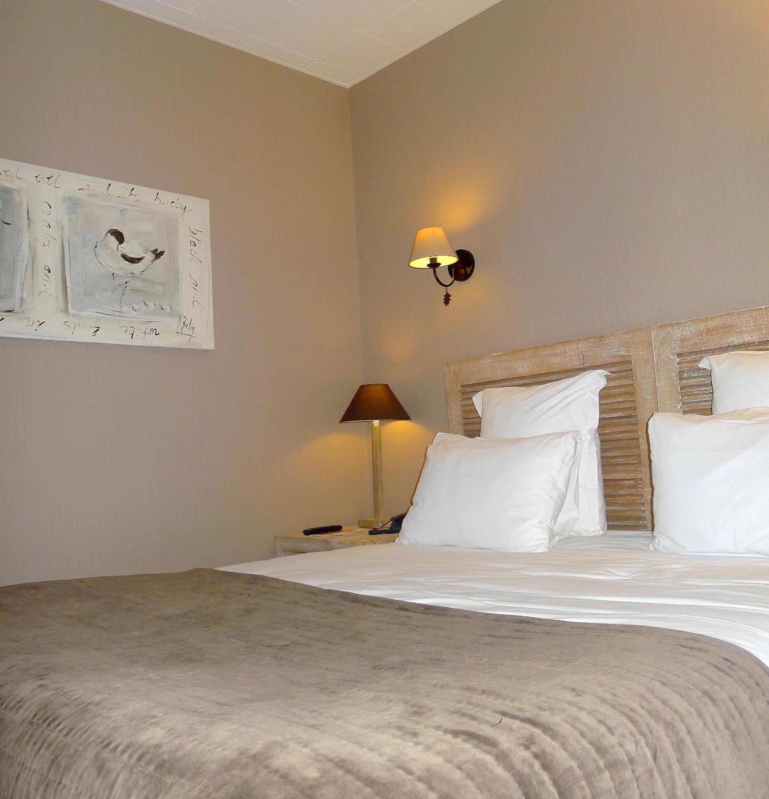 Suite - Photo 3