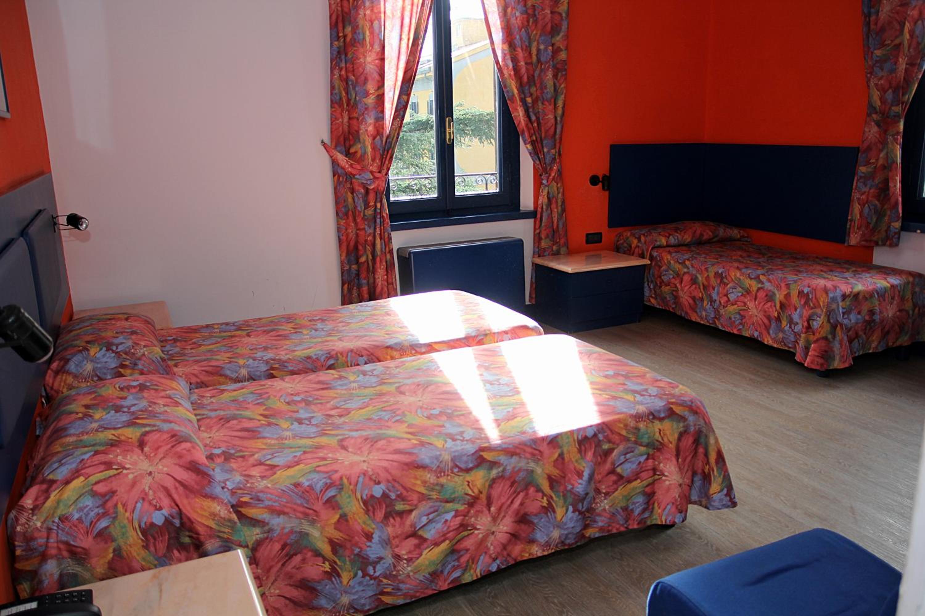 Triple Room photo 3