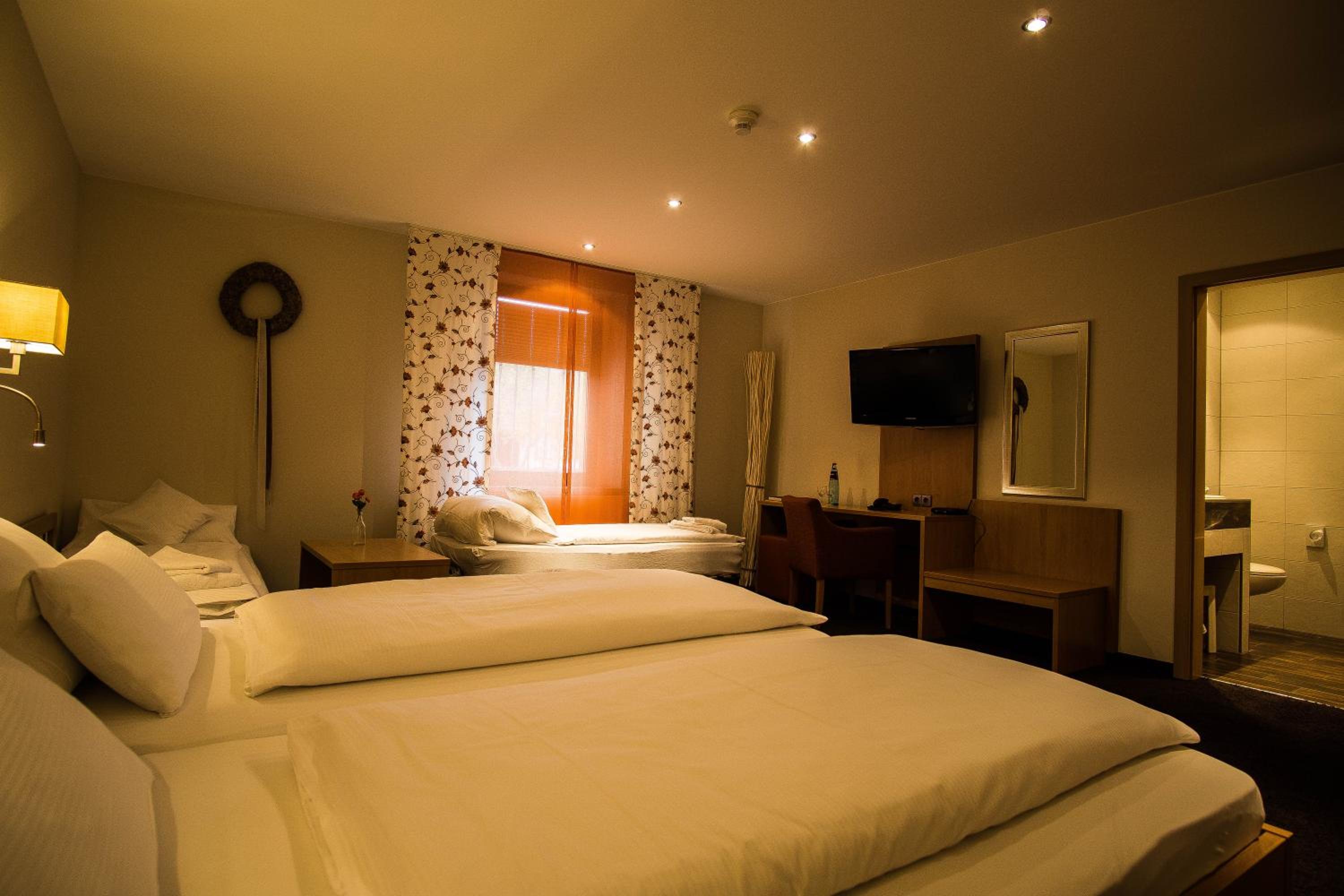 Comfort Quadruple Room photo 3