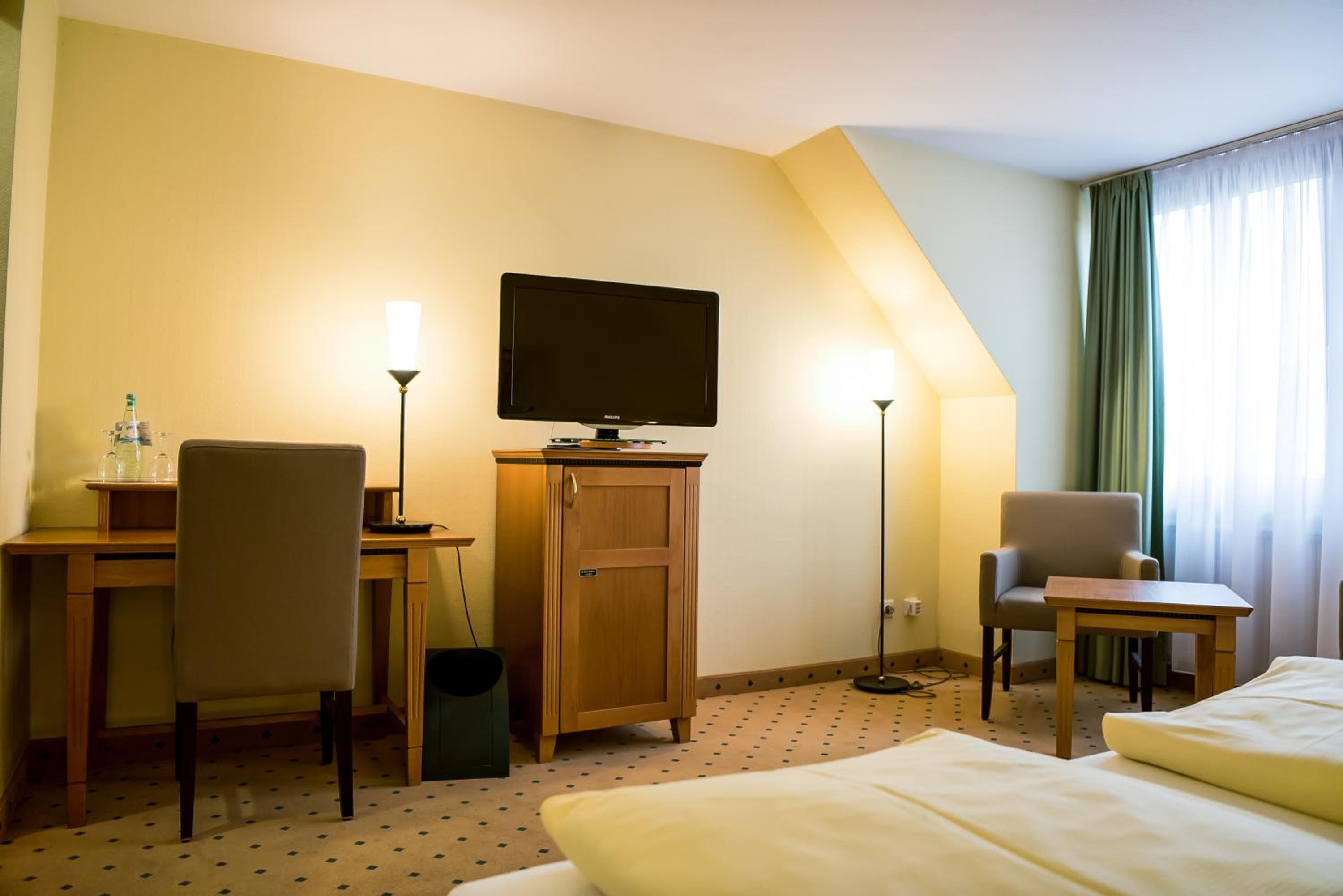 Double Room - Photo 13