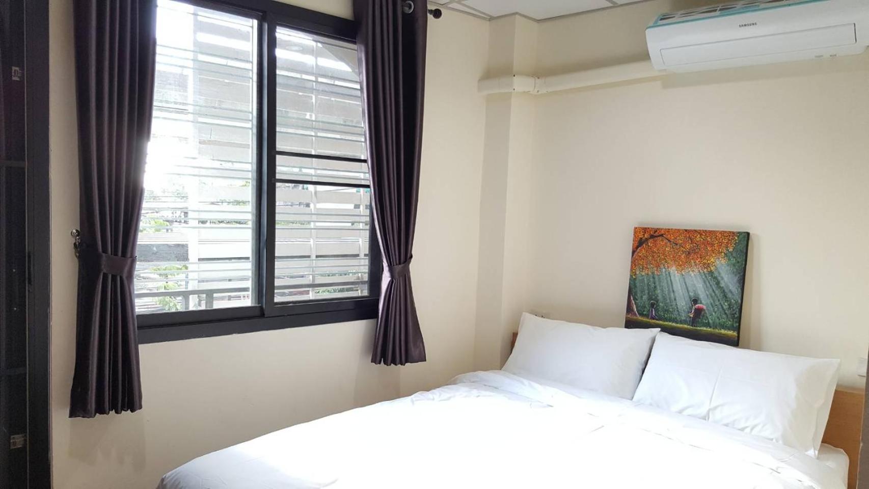 Double Room with Private Bathroom photo 1