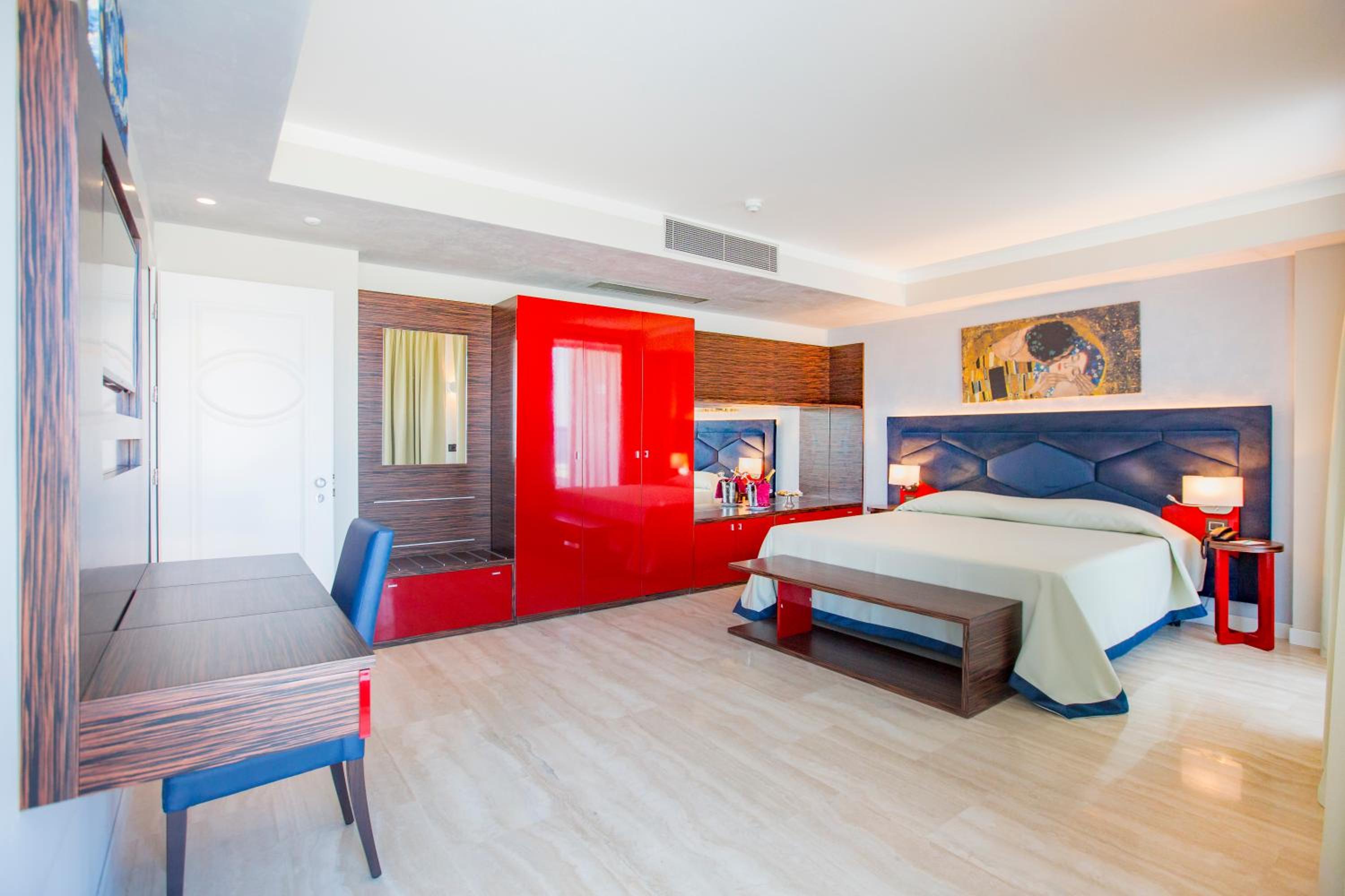 Suite photo 2