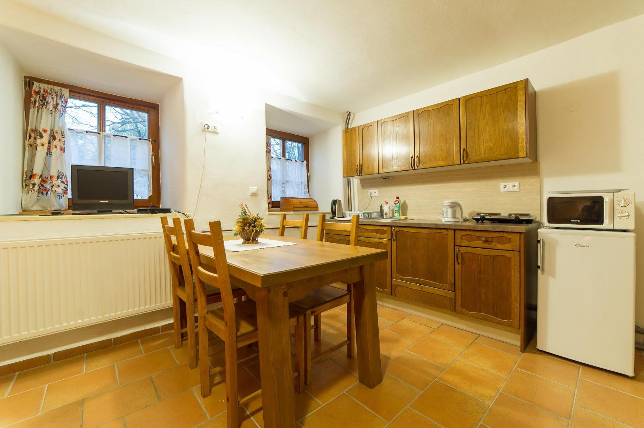 Apartment - Ground Floor photo 3