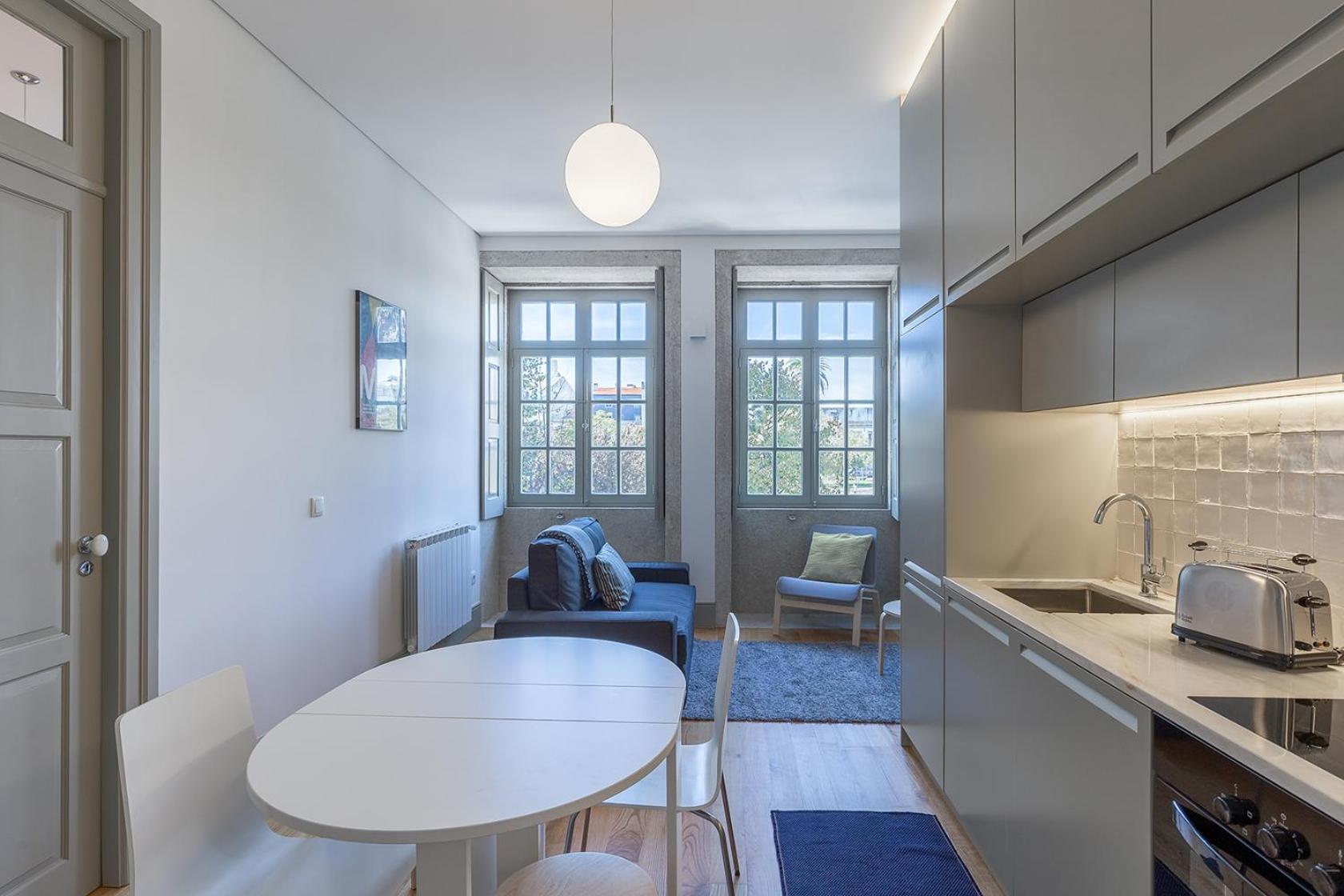 One-Bedroom Apartment