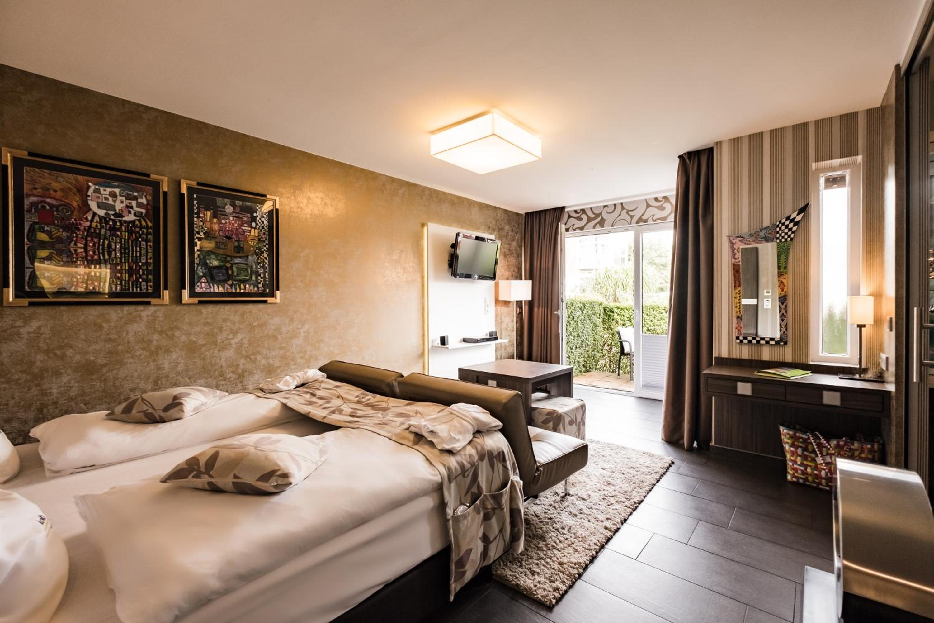 Junior Suite with Terrace - Photo 6