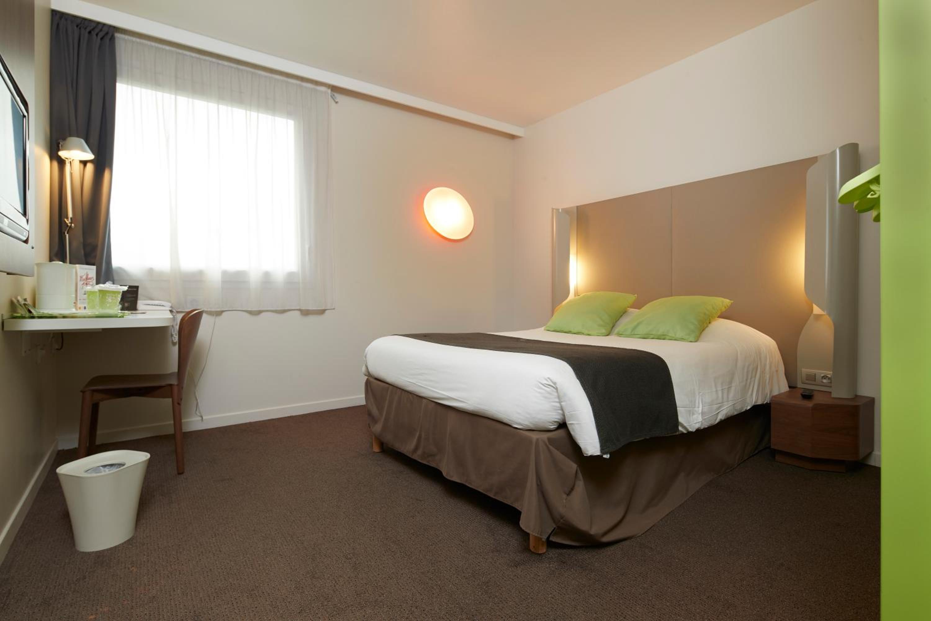 Standard Double Room - Photo 6
