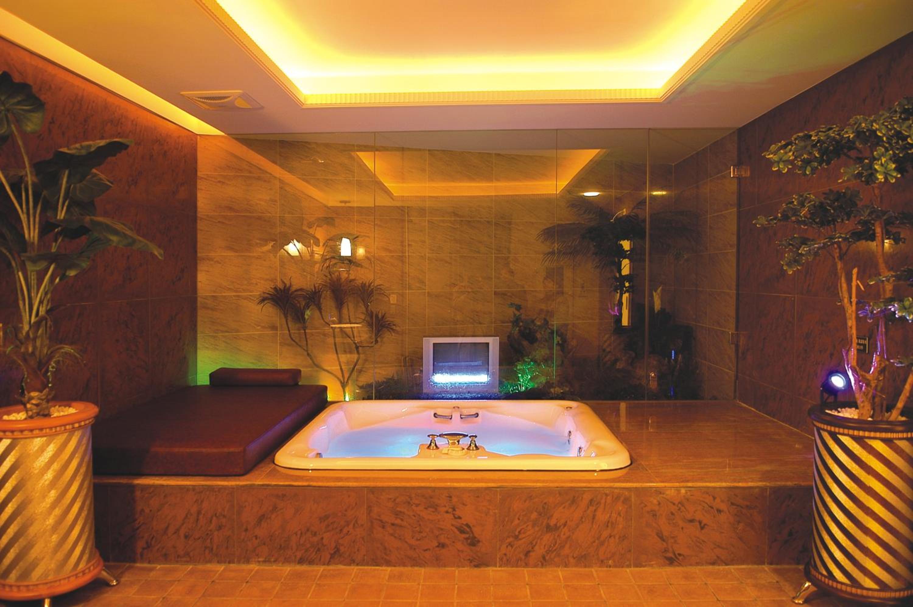 King Room with Spa Bath photo 3