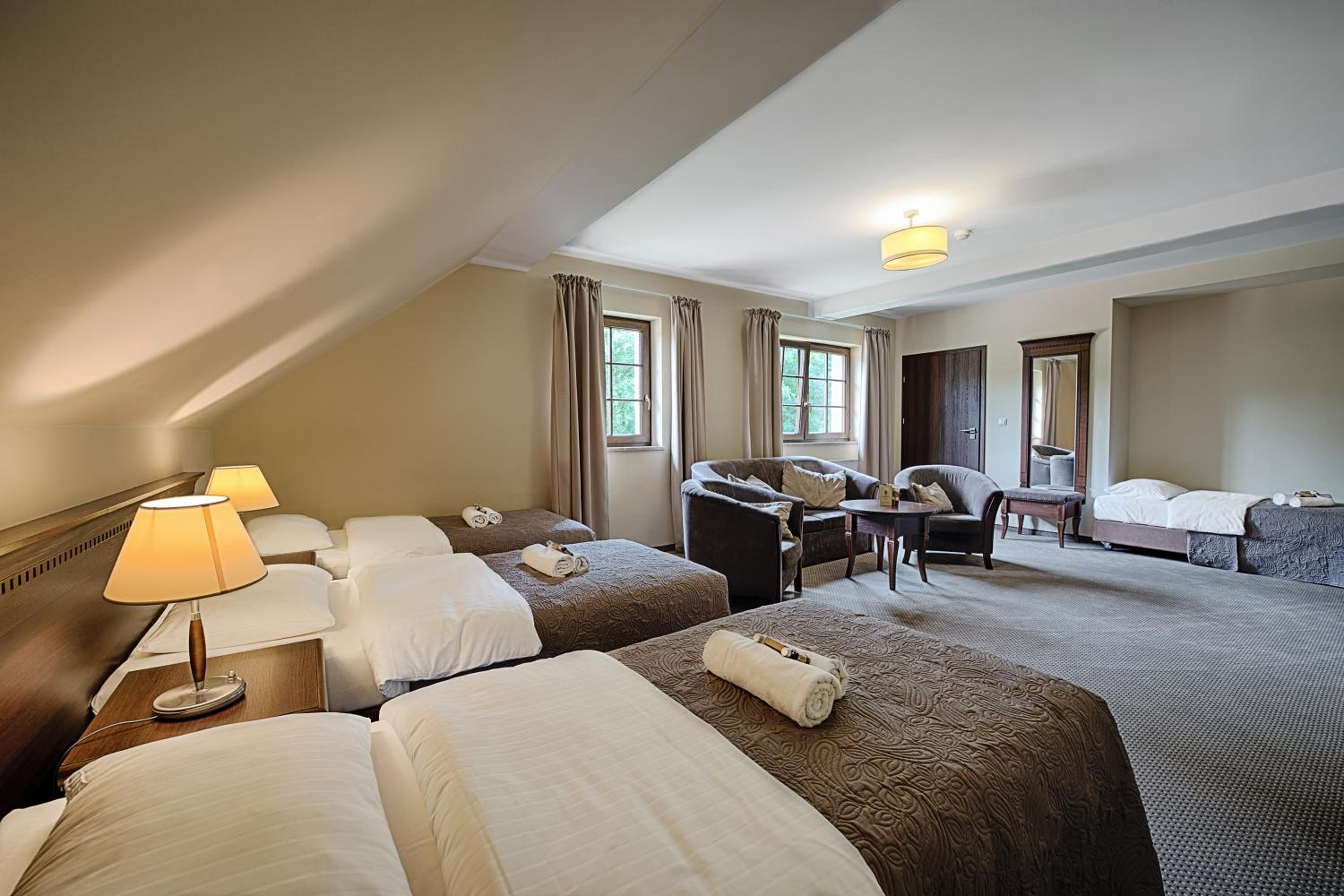 Superior Quadruple Room - Photo 1