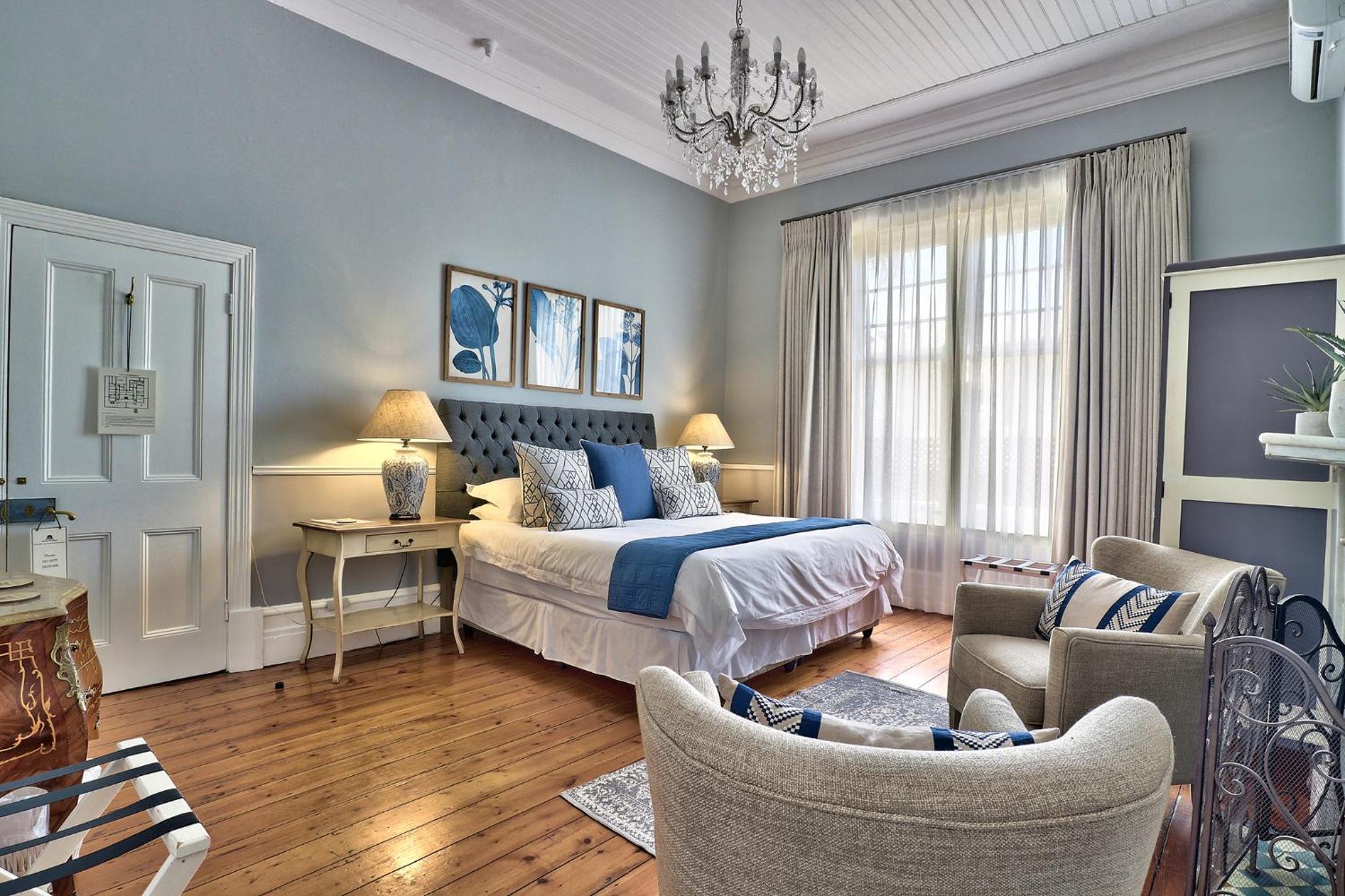 Luxury Double Room with Air Conditioning - Photo 1