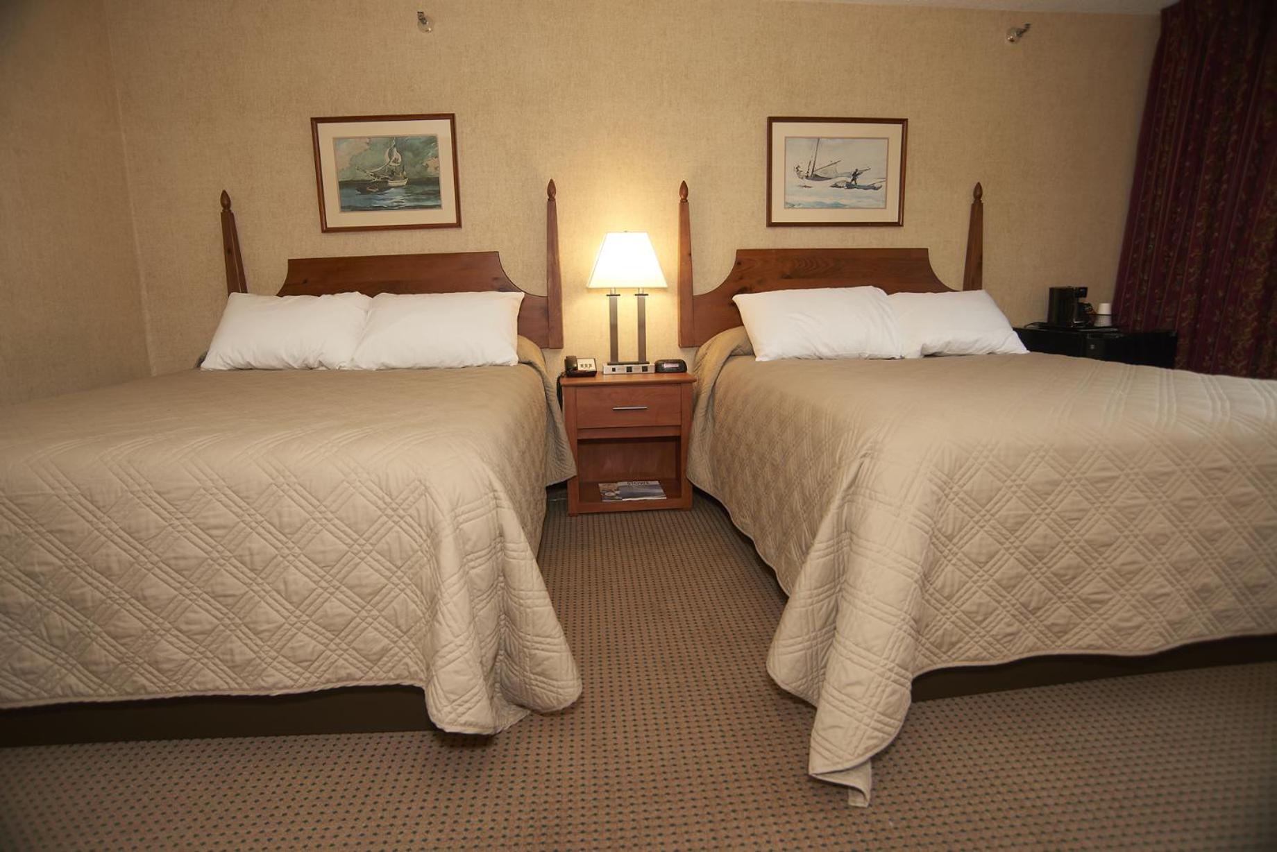 Double Queen Room - Photo 21