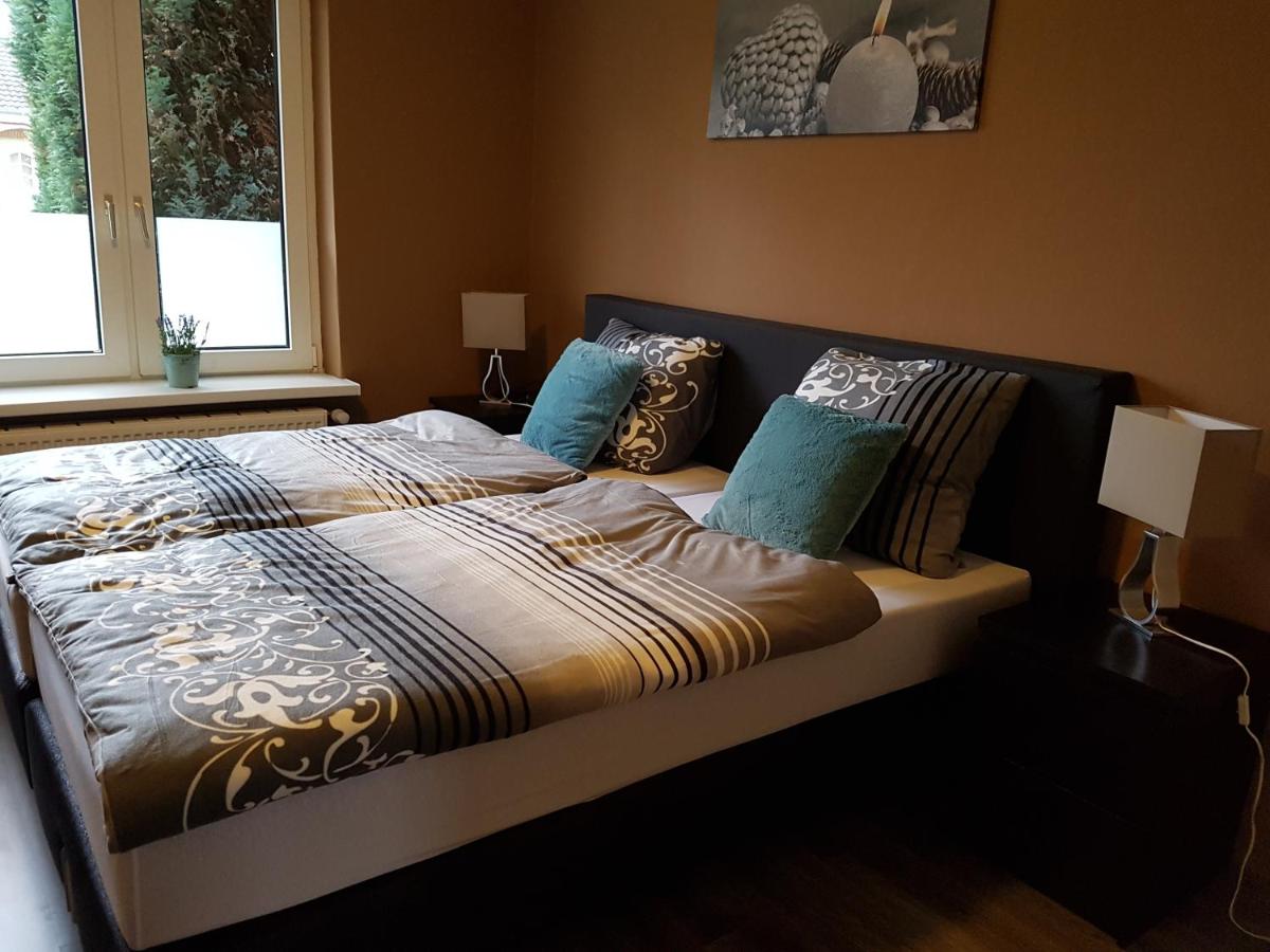 One-Bedroom House photo 1