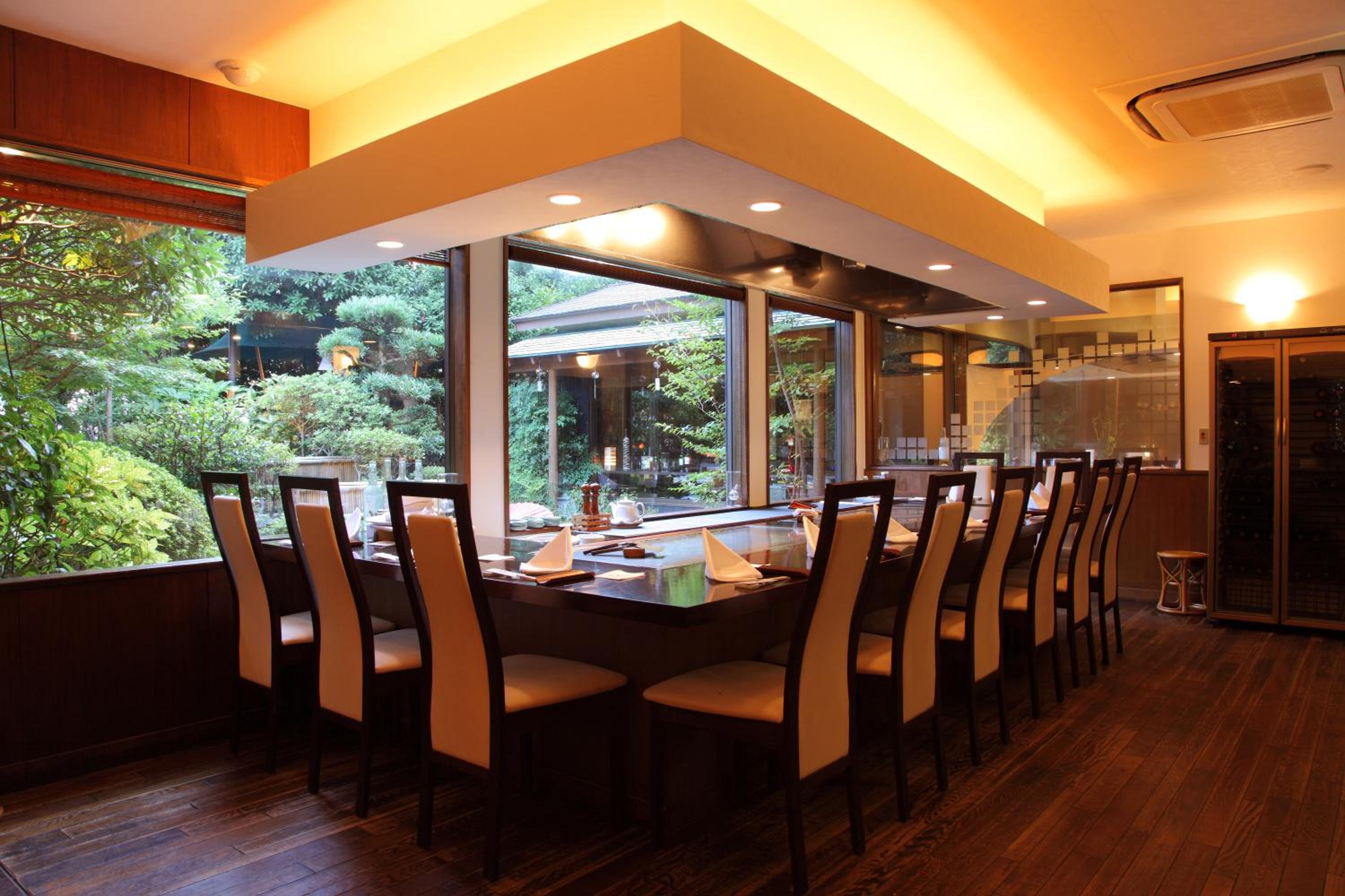 Japanese-Style Standard Room with Open-Air Bath photo 2