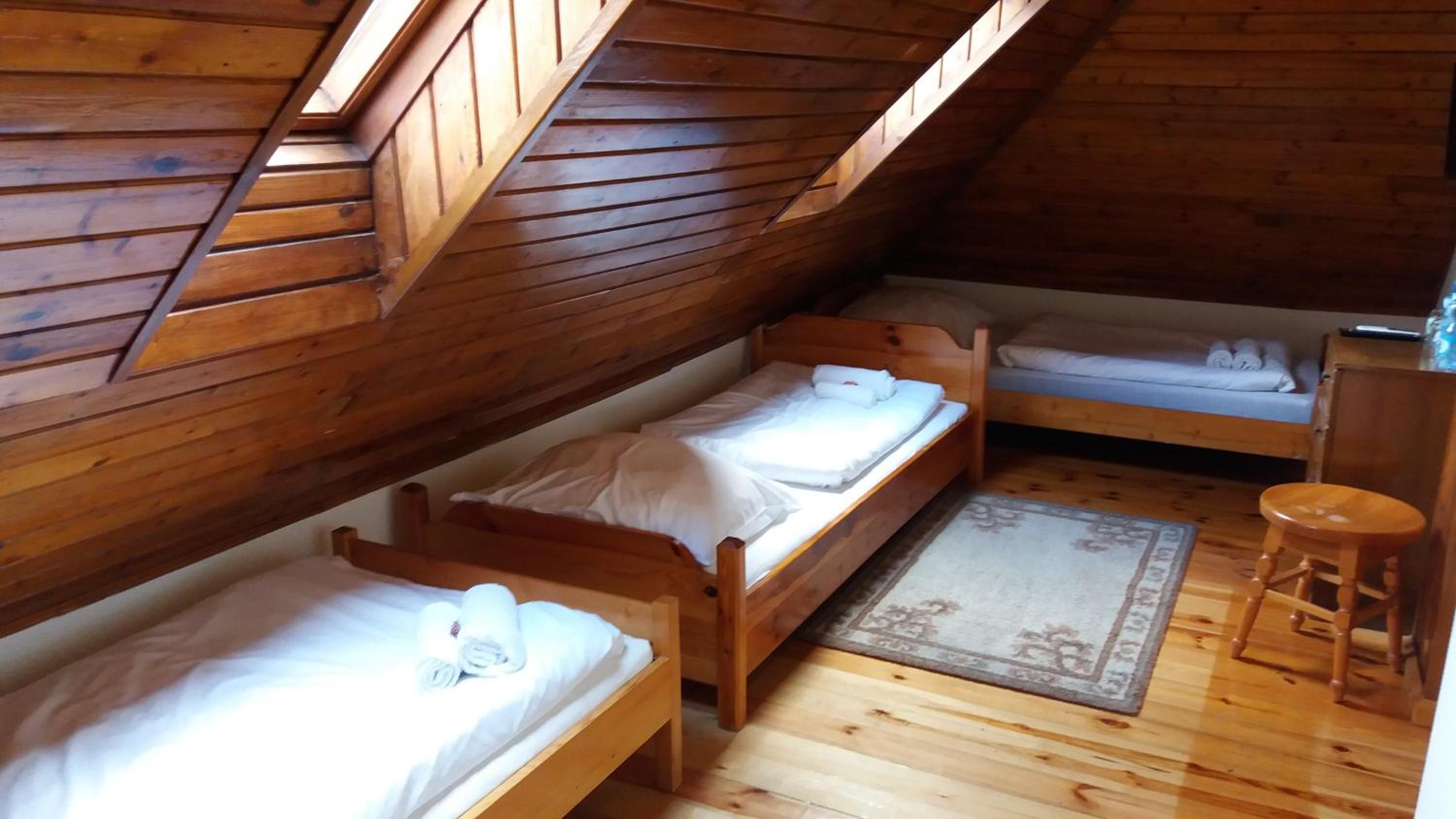 Triple Room with Private Bathroom photo 3