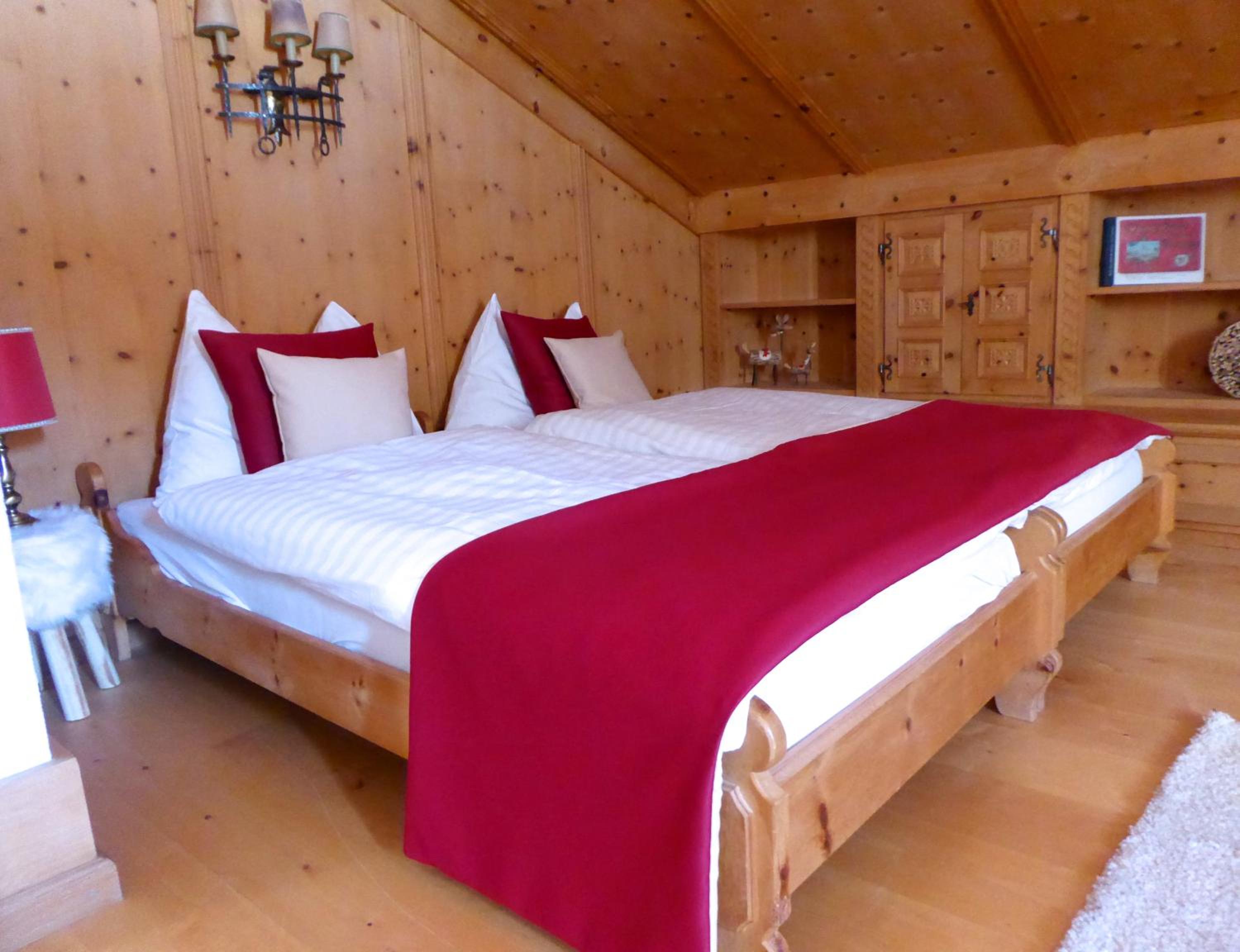 Suite with Mountain View photo 3