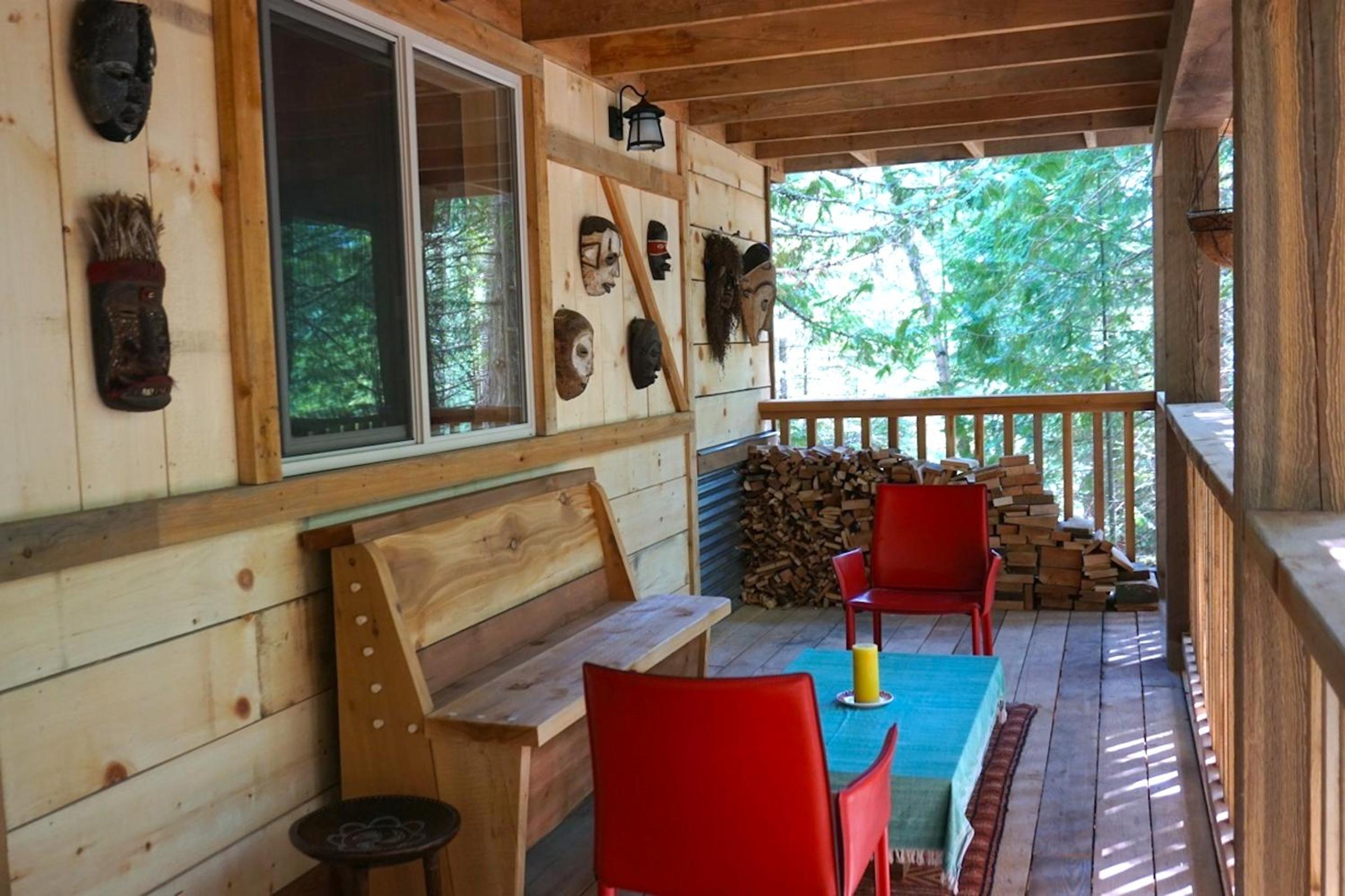 Two-Bedroom Chalet (Cottonwood Cabin) photo 2