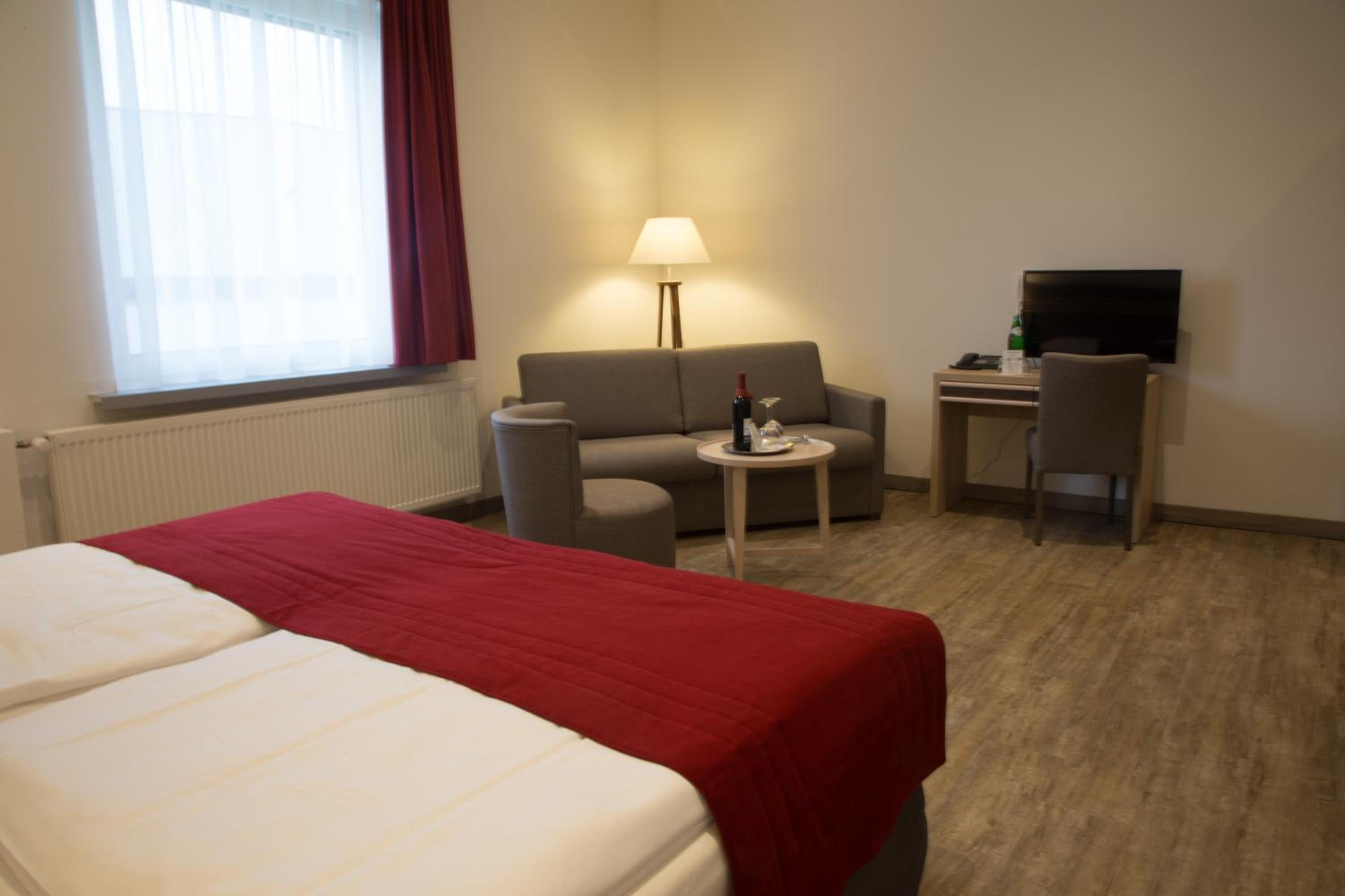 Deluxe Double Room - Photo 4